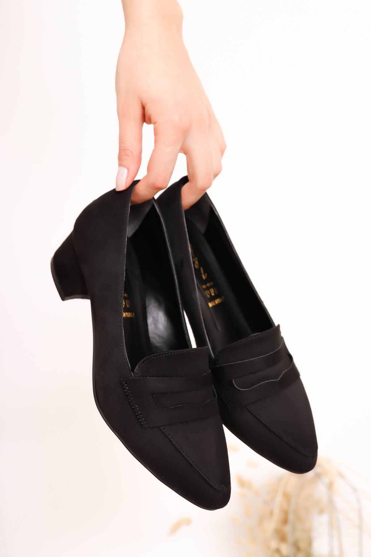 Luna Topuklu Siyah Süet Ayakkabı