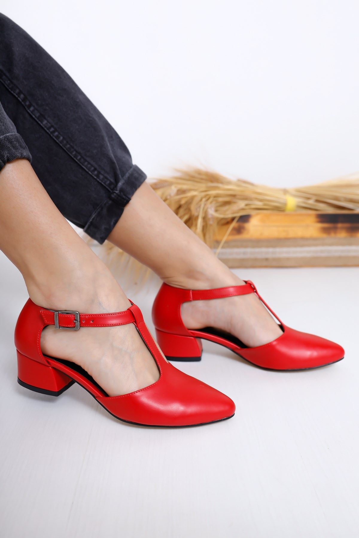 Jane Topuklu Kırmızı Cilt Ayakkabı