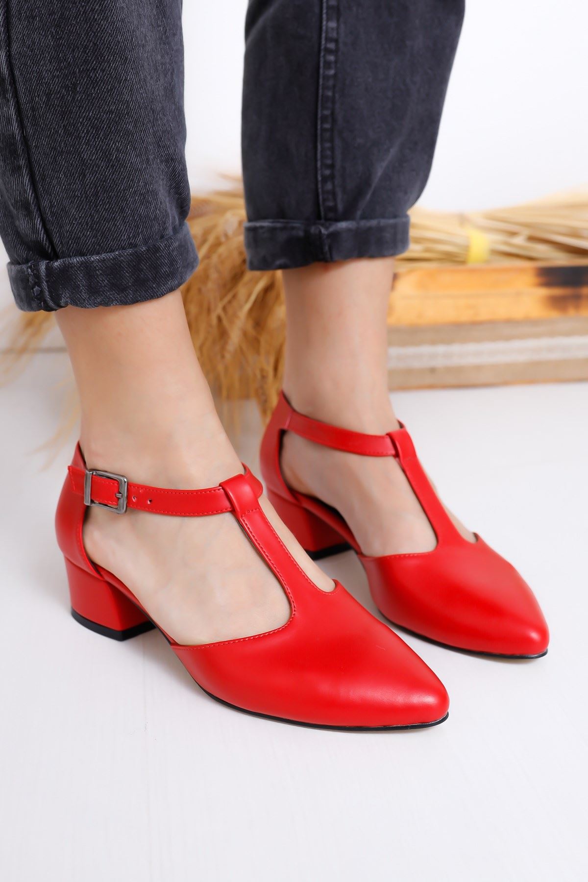 Jane Topuklu Kırmızı Cilt Ayakkabı