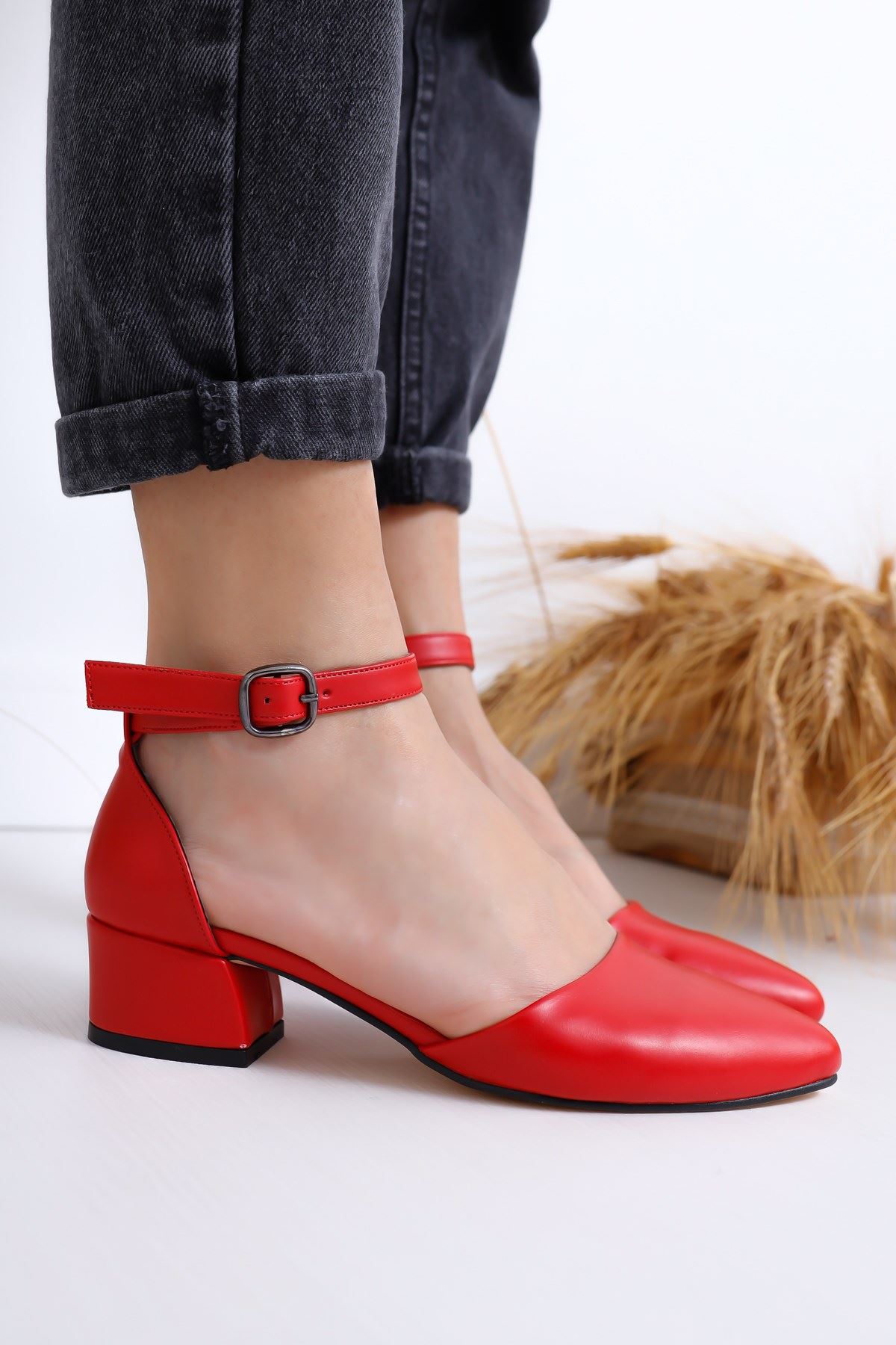 Dary Topuklu Kırmızı Cilt Ayakkabı