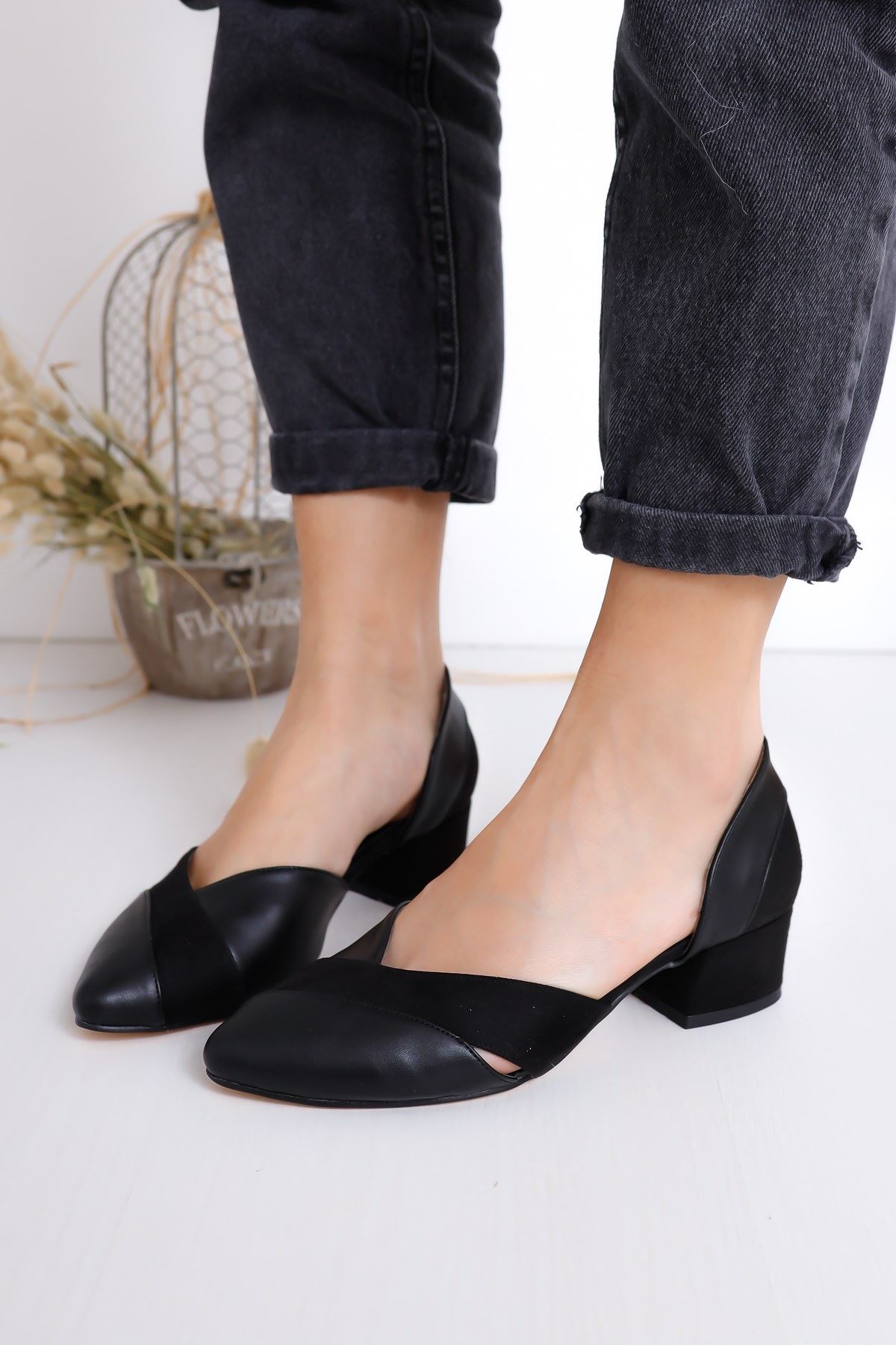 Leslie Topuklu Siyah Cilt-Süet Ayakkabı