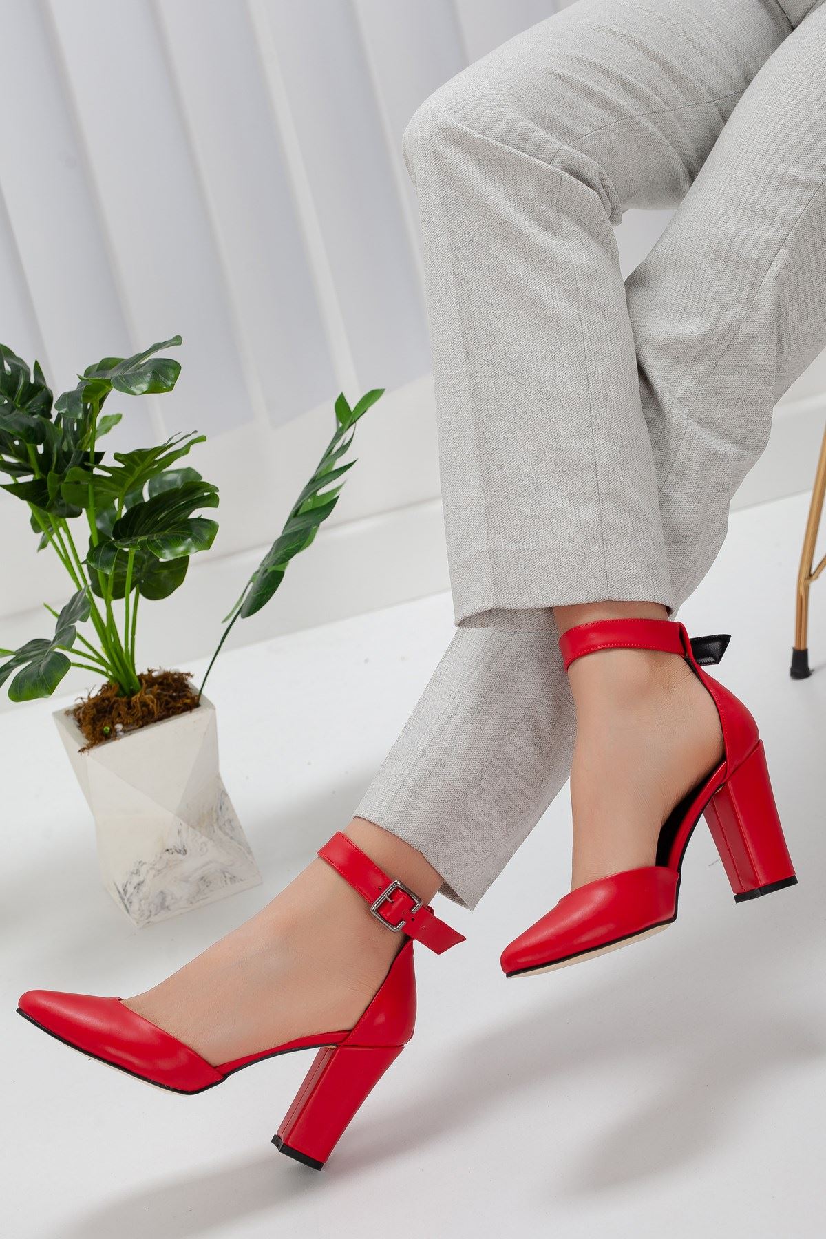 Lole Kırmızı Cilt Topuklu Ayakkabı
