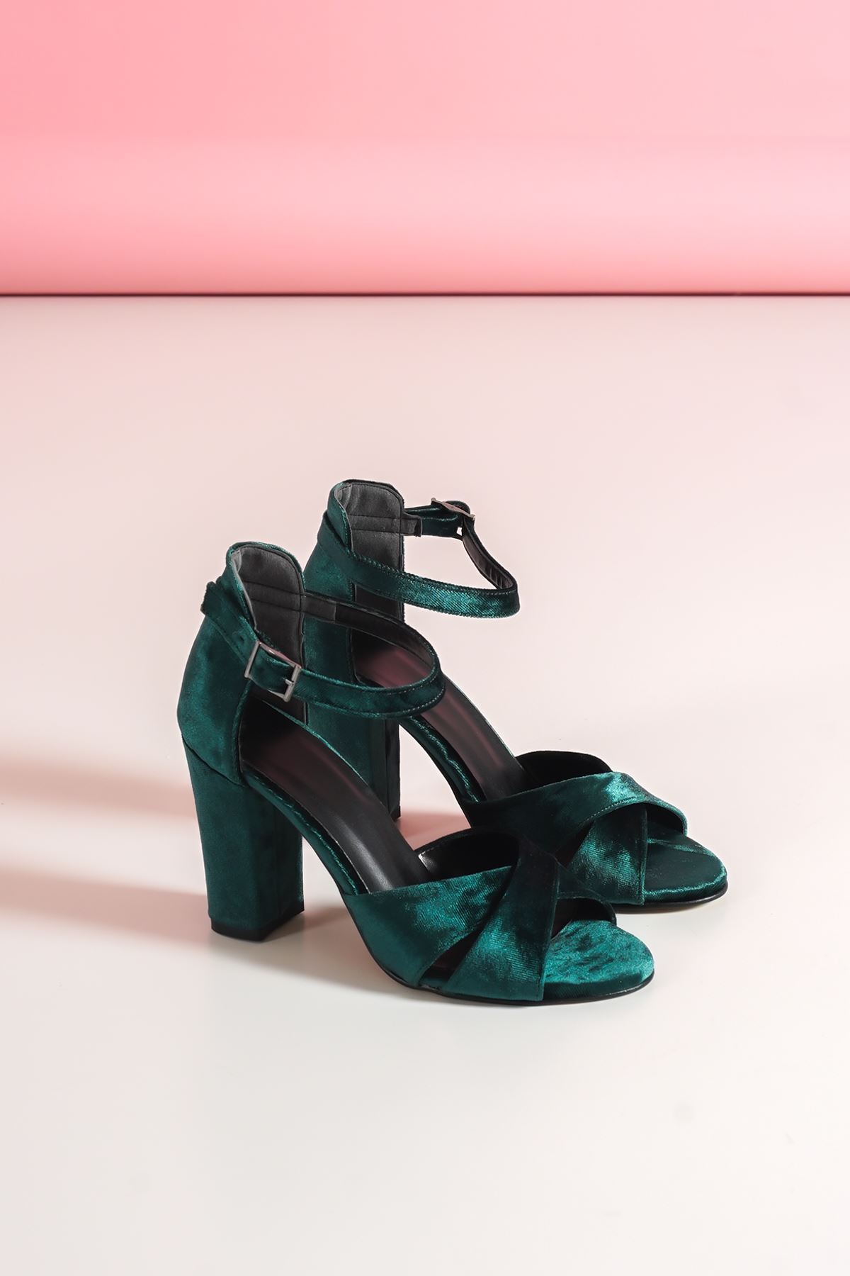 Jany Haki Yeşil Kadife Topuklu Ayakkabı