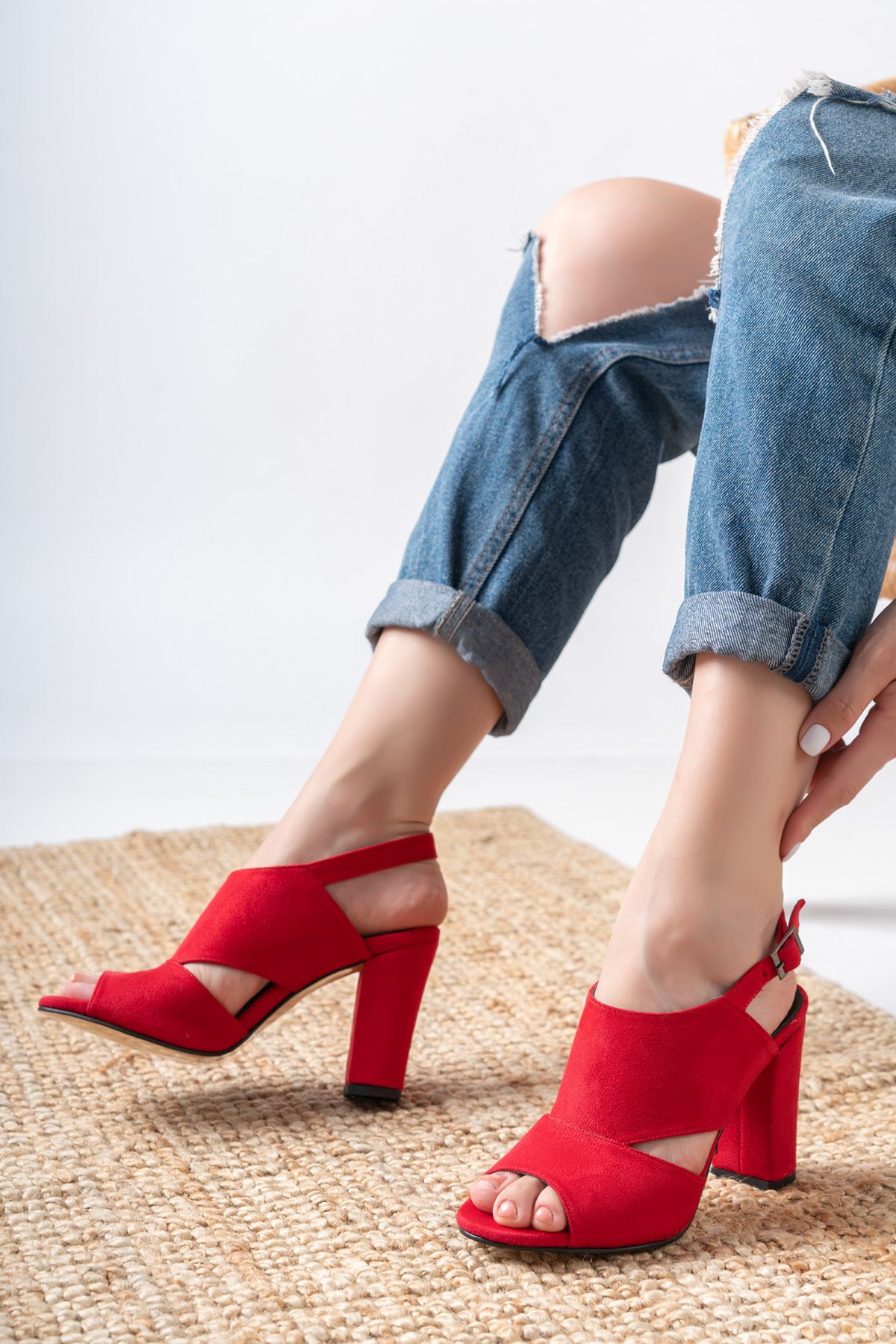Seila Kırmızı Süet Yüksek Topuklu Kadın Ayakkabı   