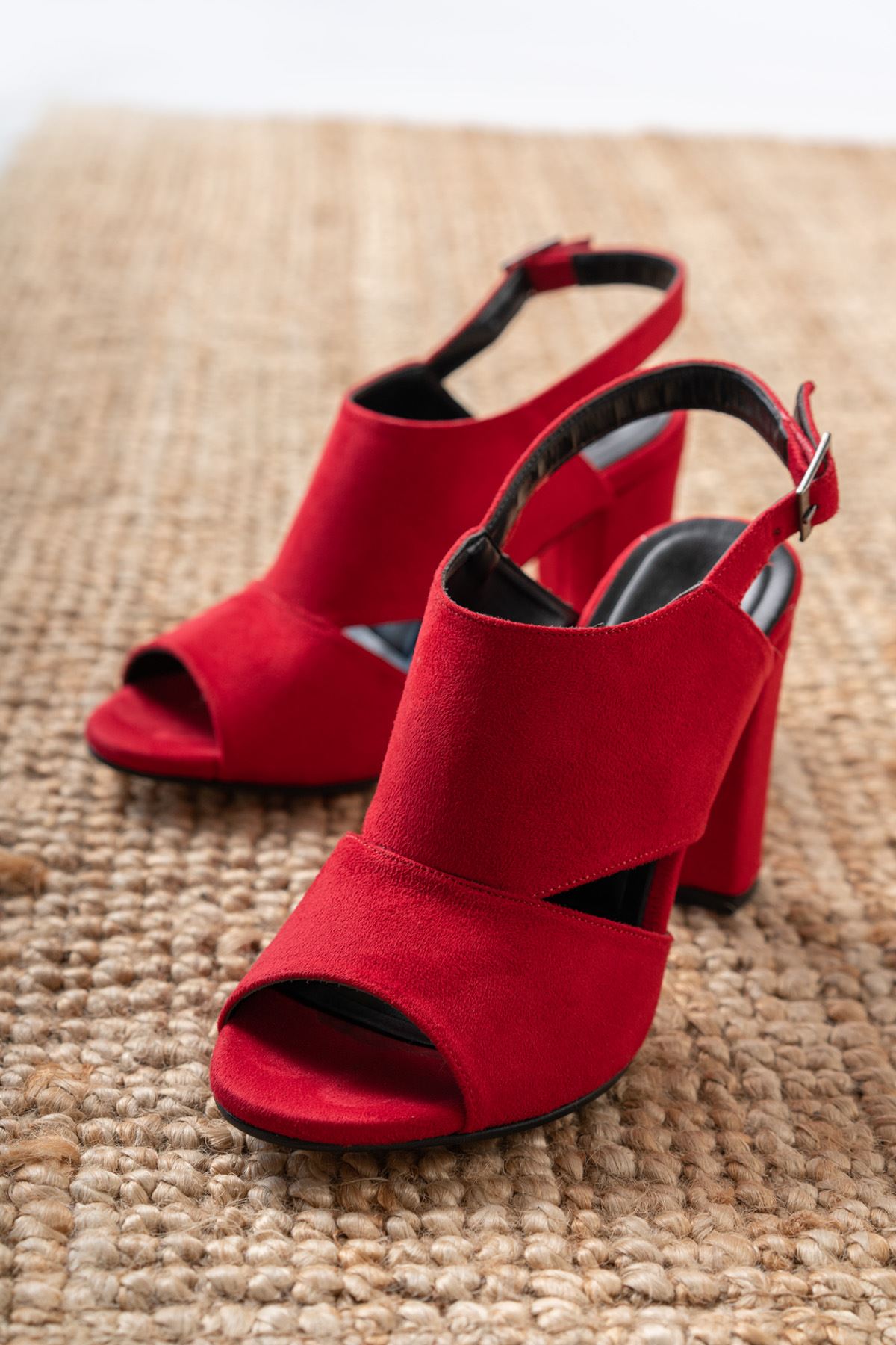 Seila Kırmızı Süet Yüksek Topuklu Kadın Ayakkabı   