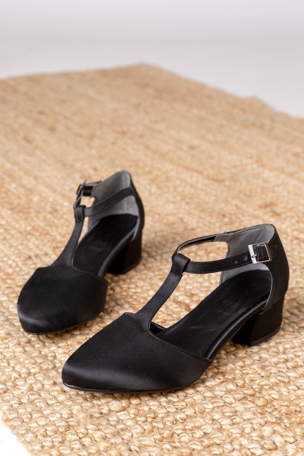 Jane Siyah Saten Topuklu Kadın Ayakkabı 