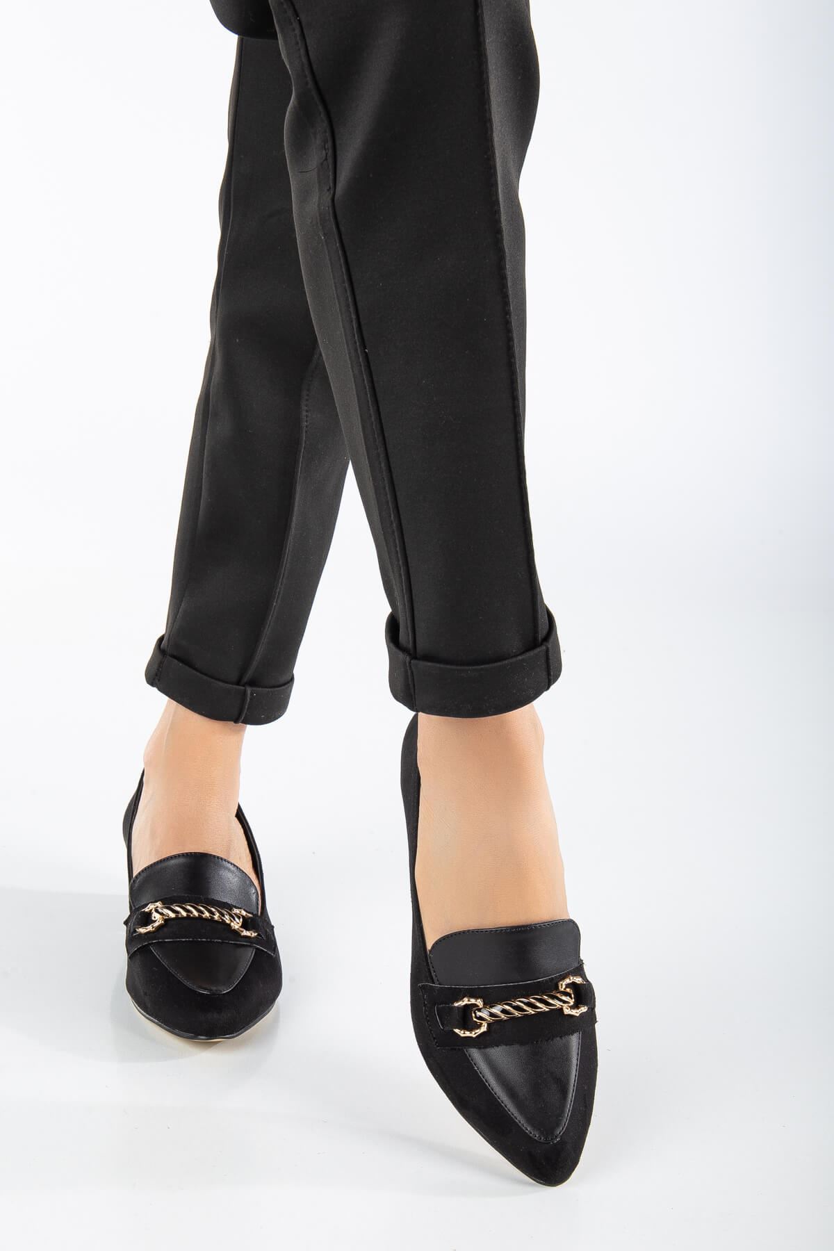 AUGUSTA Siyah Süet - Cilt Toka Detaylı Kadın Alçak Topuklu Ayakkabı 