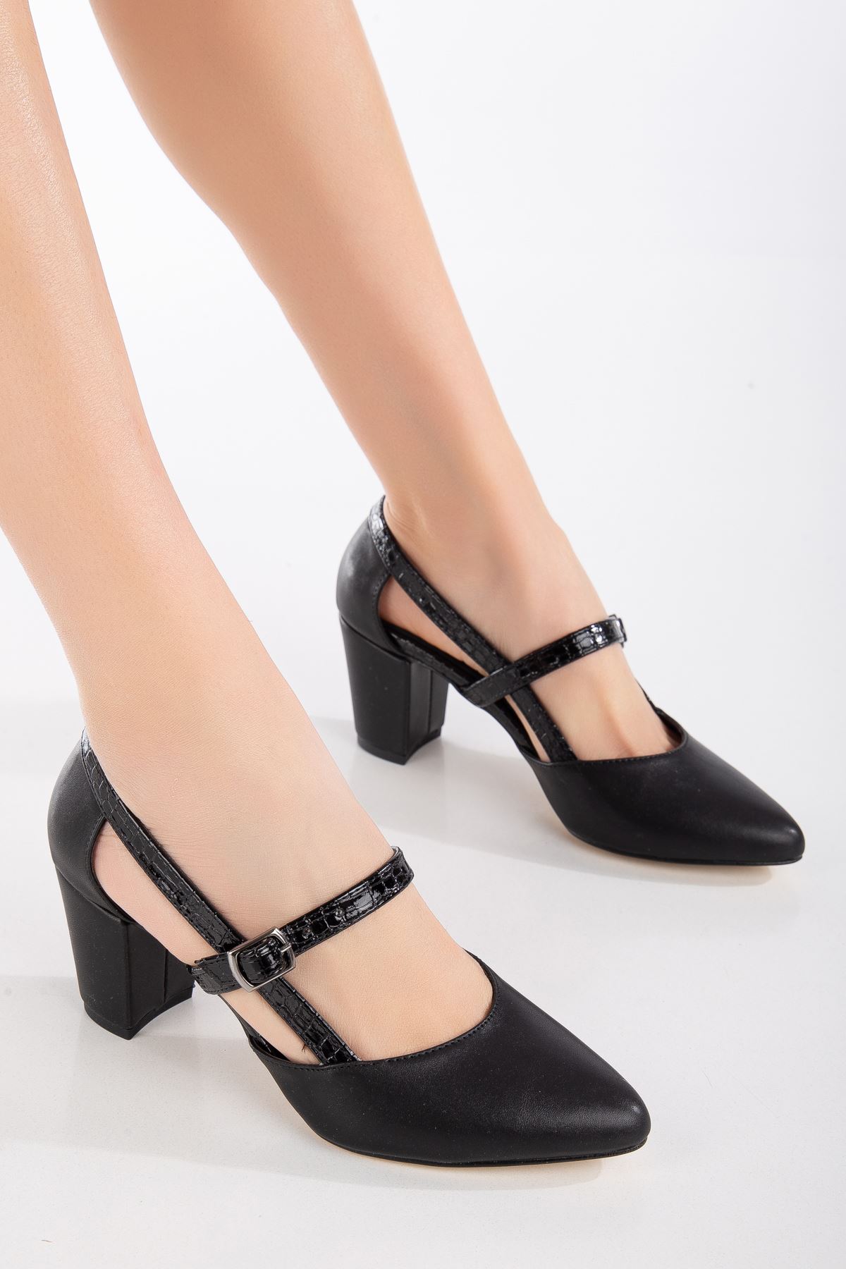 Maricis Siyah Cilt - Siyah Crocodile Detaylı Topuklu Kadın Ayakkabı