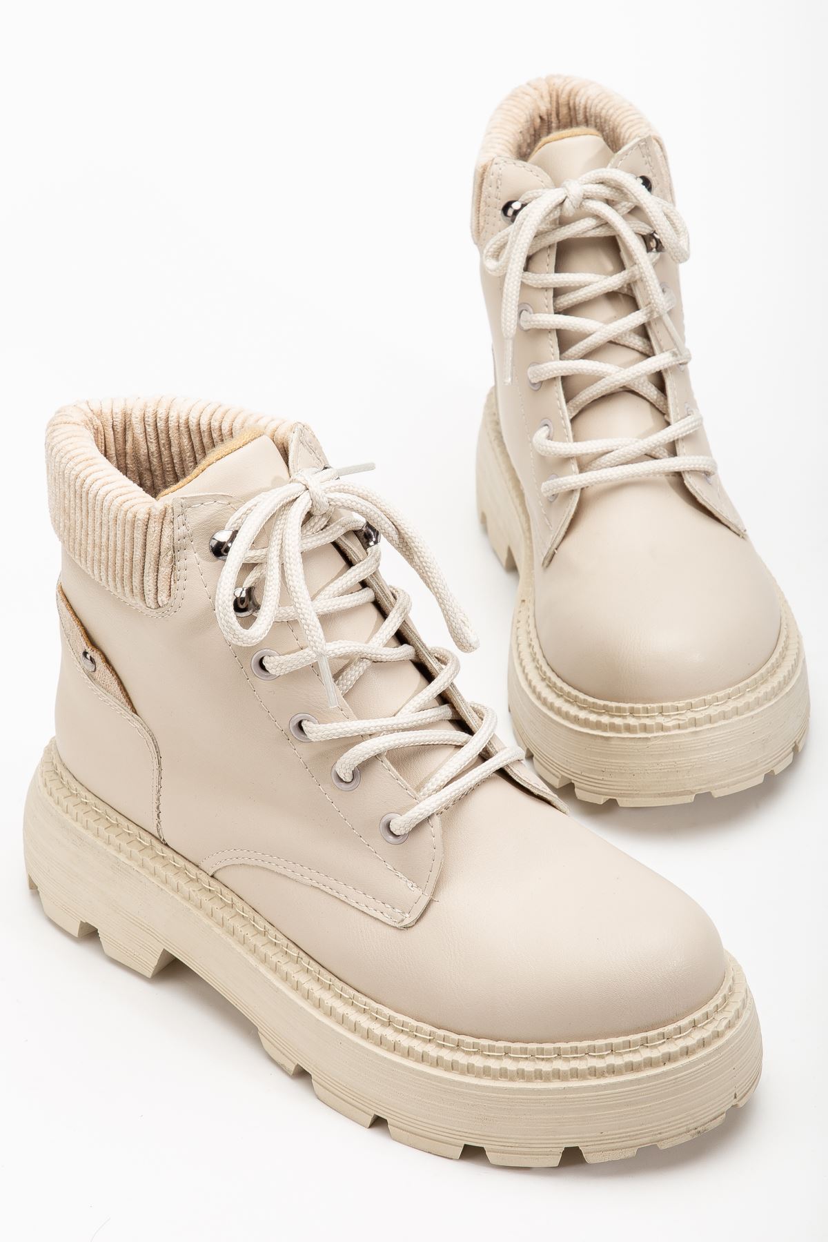 Kadın Krem Cilt Cat Bağcık Detaylı Bot