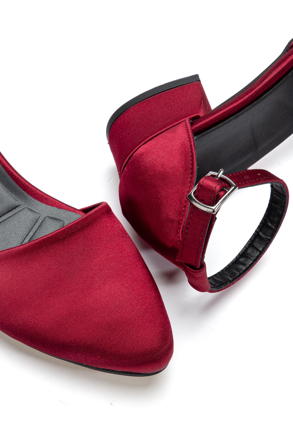 Dary Topuklu Bordo Saten Detaylı Topuklu Ayakkabı 