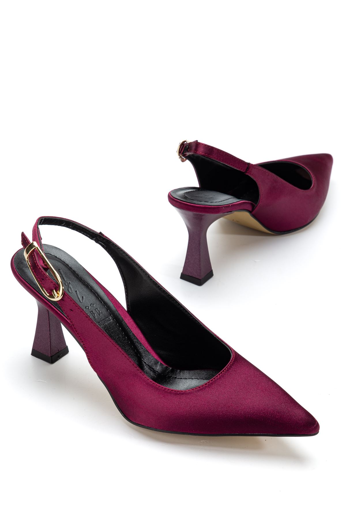Kadın Bordo Saten Arka Açık Sivri İnce Topuklu Ayakkabı  