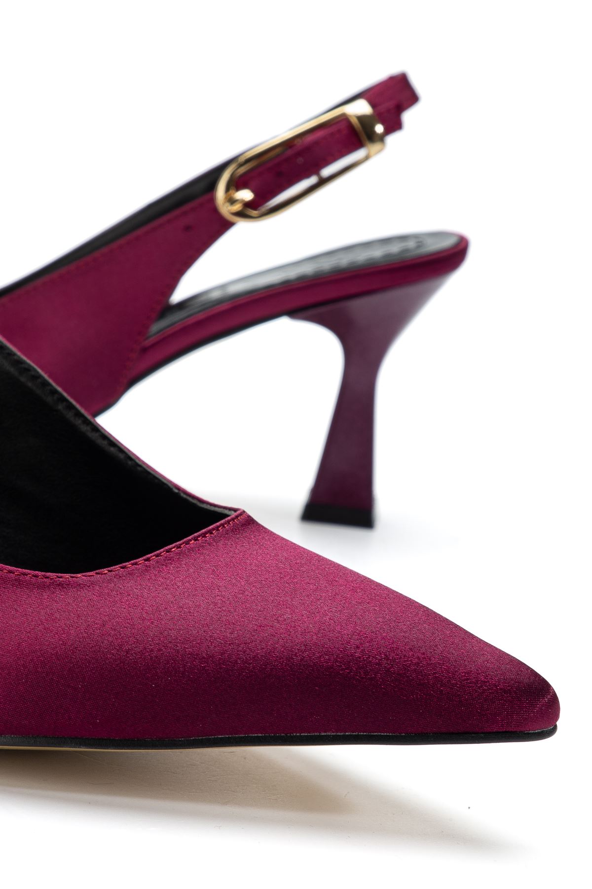 Kadın Bordo Saten Arka Açık Sivri İnce Topuklu Ayakkabı  