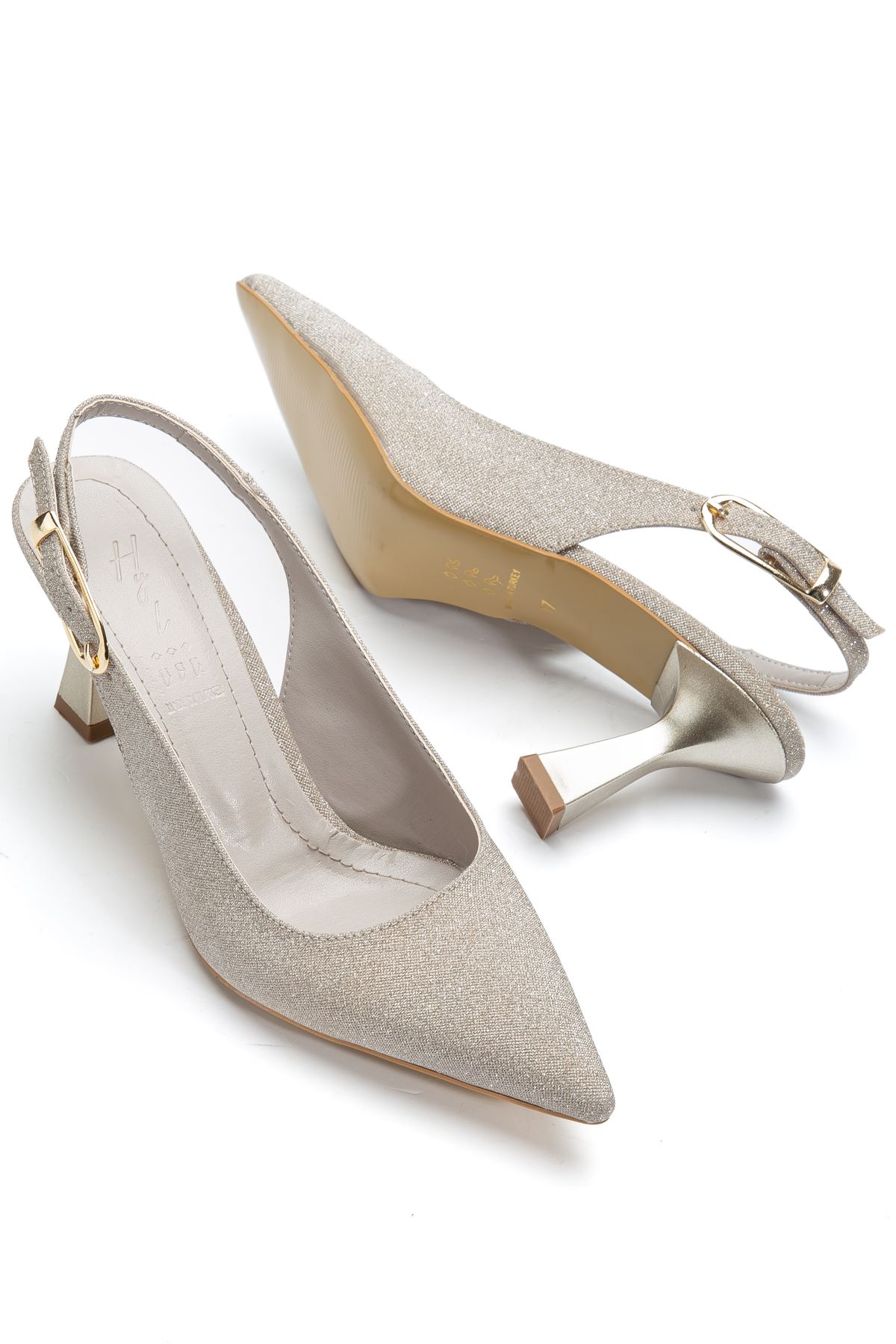 Kadın Altın Simli Arka Açık Sivri İnce Topuklu Ayakkabı   