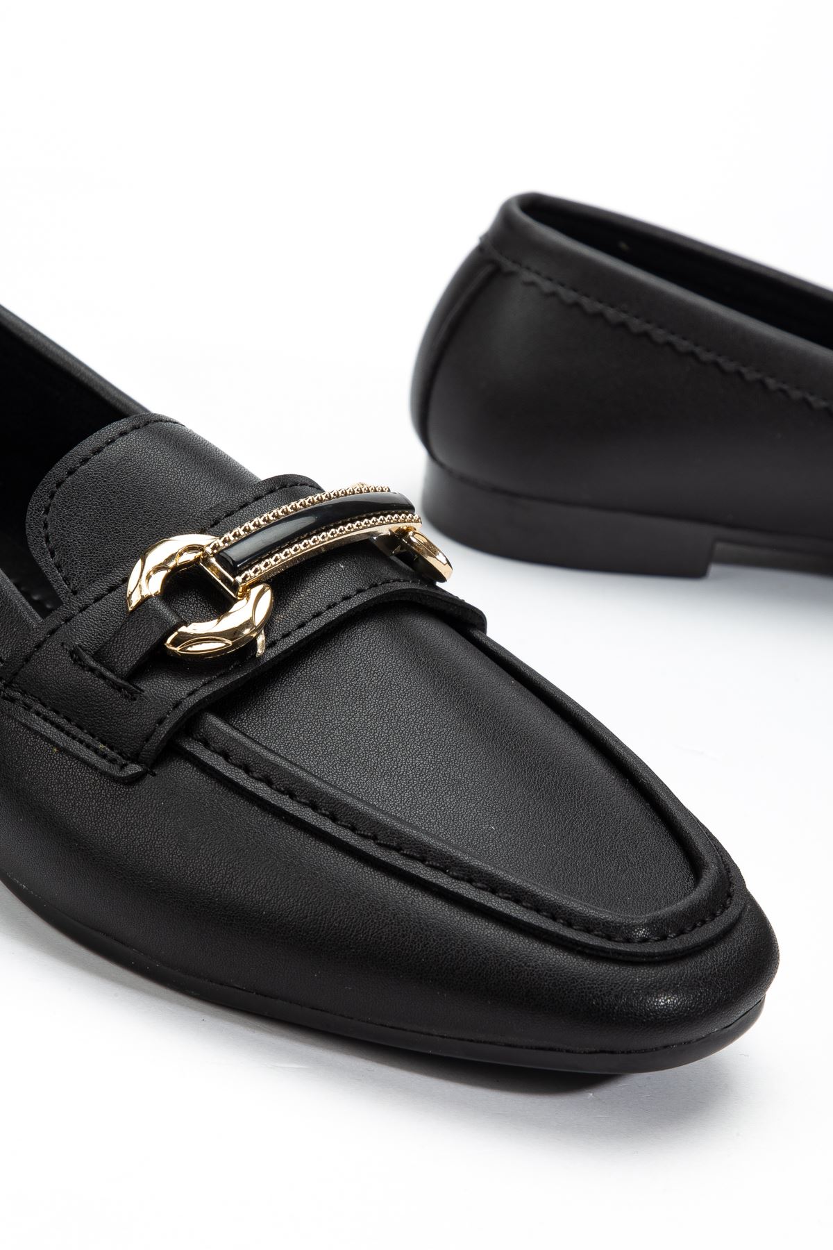 Kadın Siyah Cilt Toka Detaylı Hafif Ortopedik Babet  