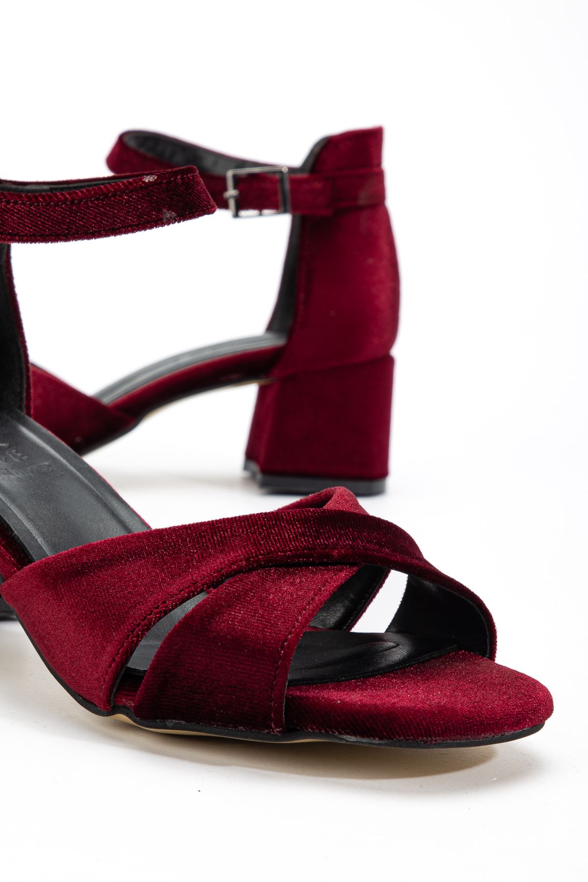 Rosita Bordo Kadife Detaylı Topuklu Kadın Ayakkabı  