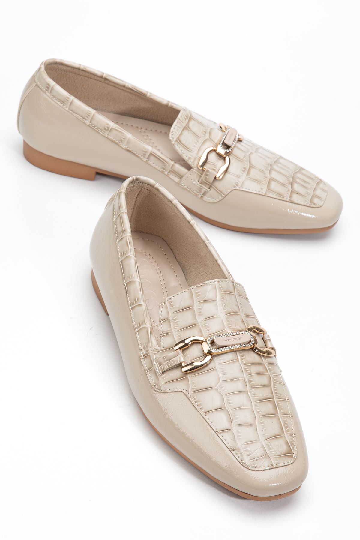 Kadın Bej Crocodile Parlak Cilt Tokalı Babet  