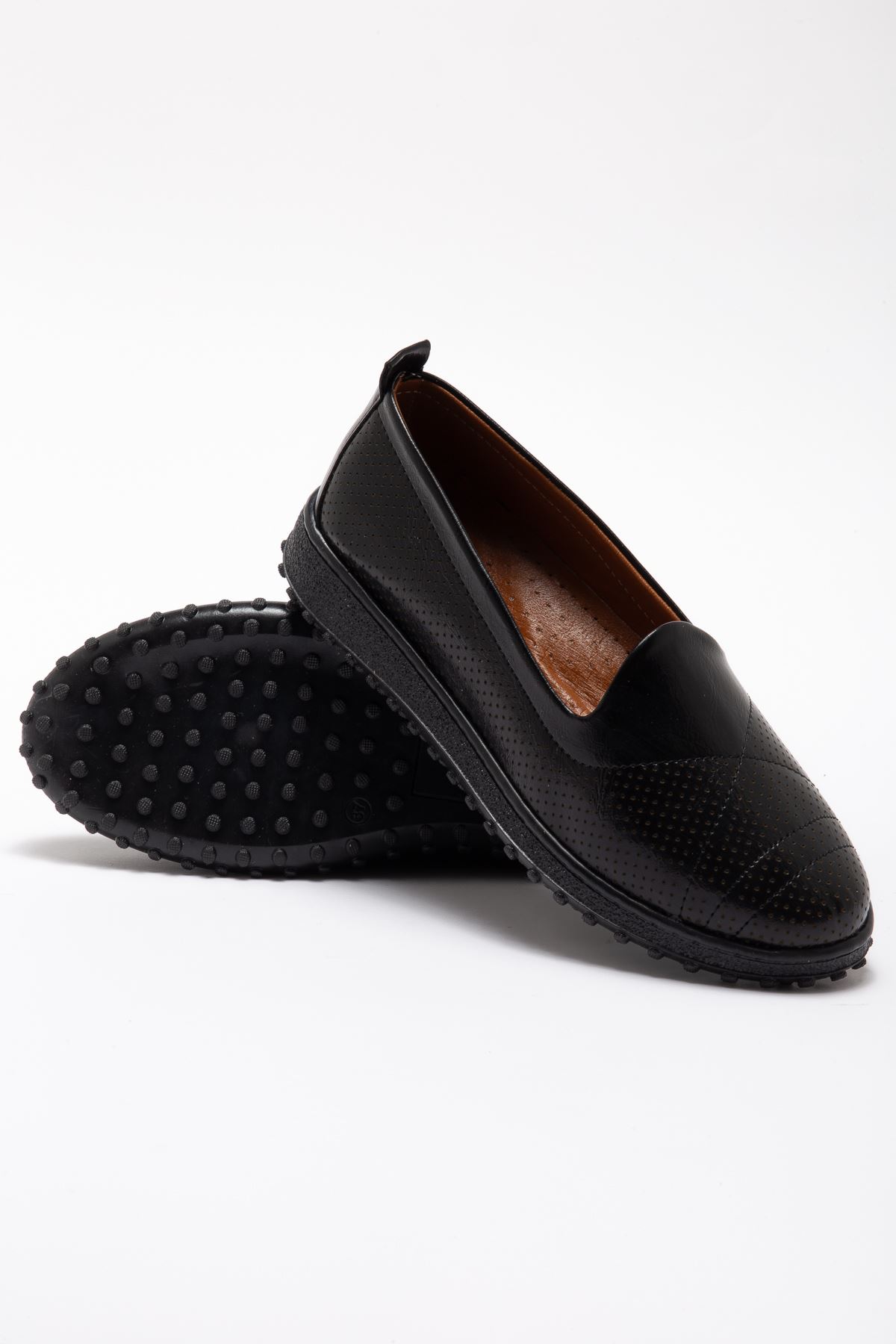 Kadın Siyah Hakiki Deri Ortopedik Babet 