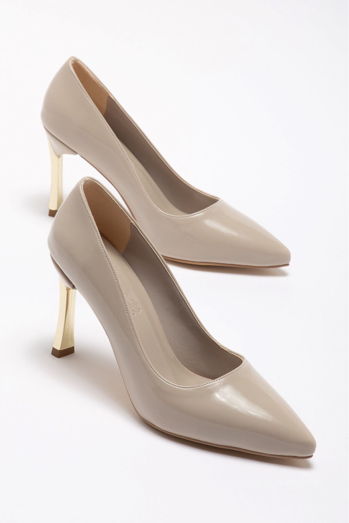 Kadın Bej Rugan Gold Ökçe Sivri Burun İnce Topuklu Stiletto