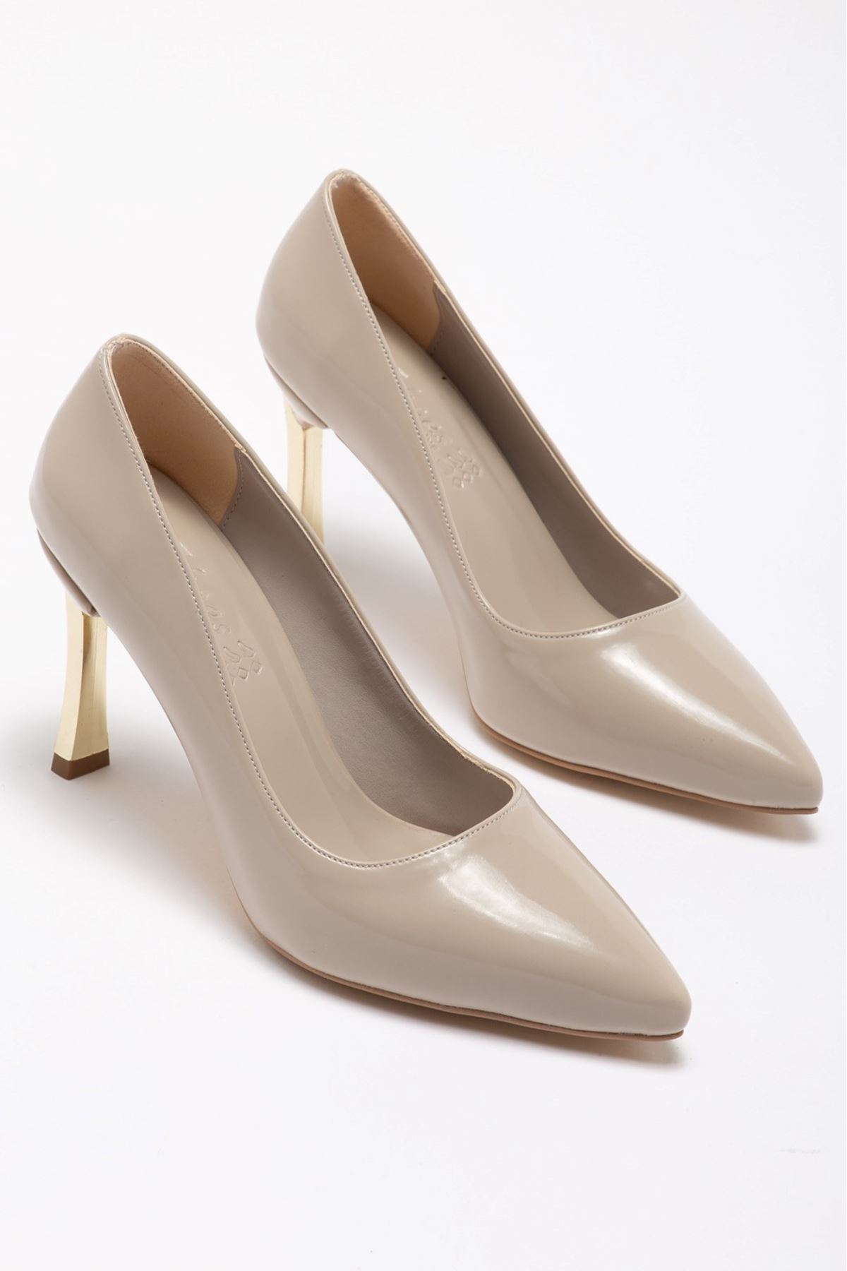 Kadın Bej Rugan Gold Ökçe Sivri Burun İnce Topuklu Stiletto