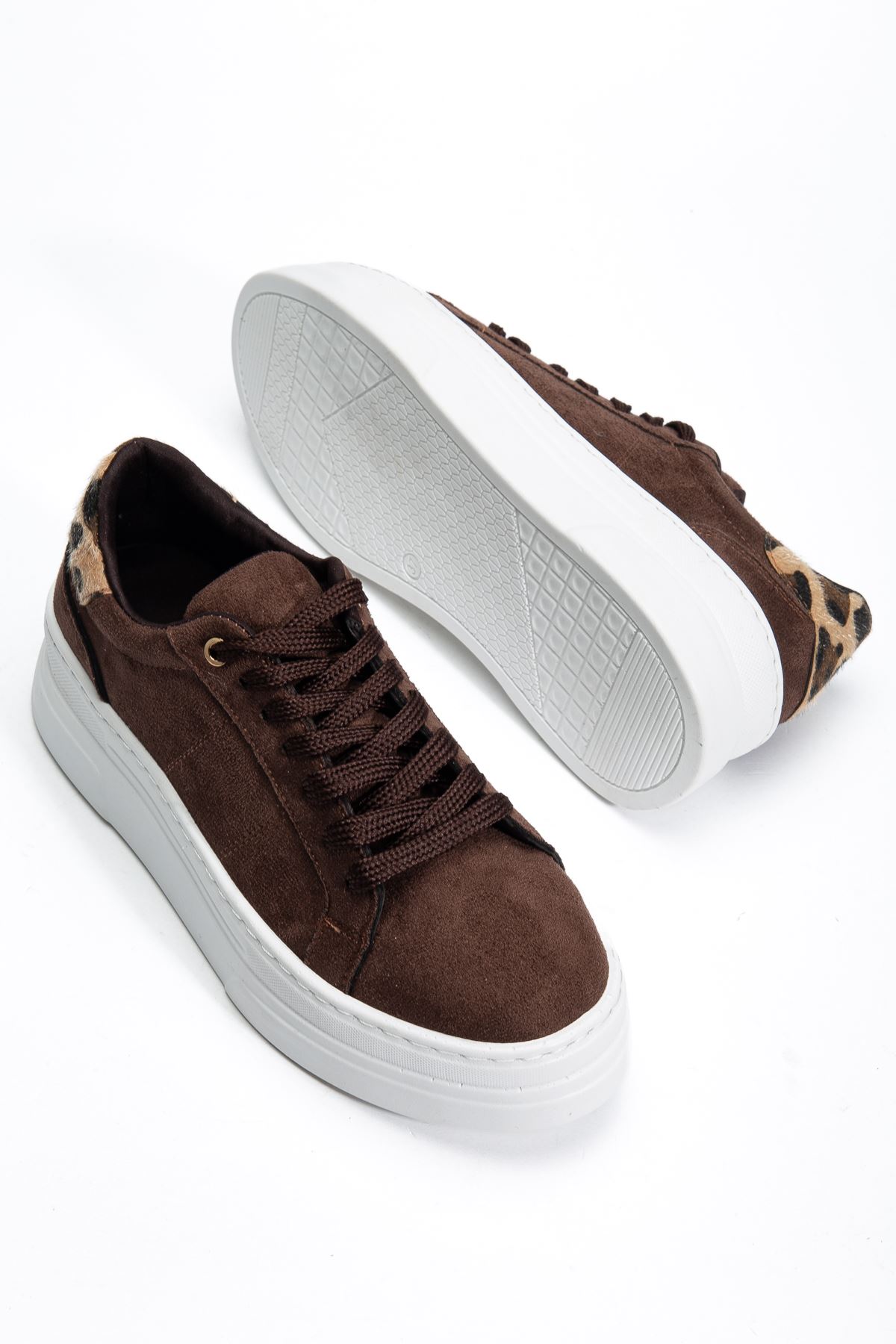 Kadın Acı Kahve Süet Poli Taban Leopar Desenli Bağcıklı Yüksek Spor Ayakkabı 