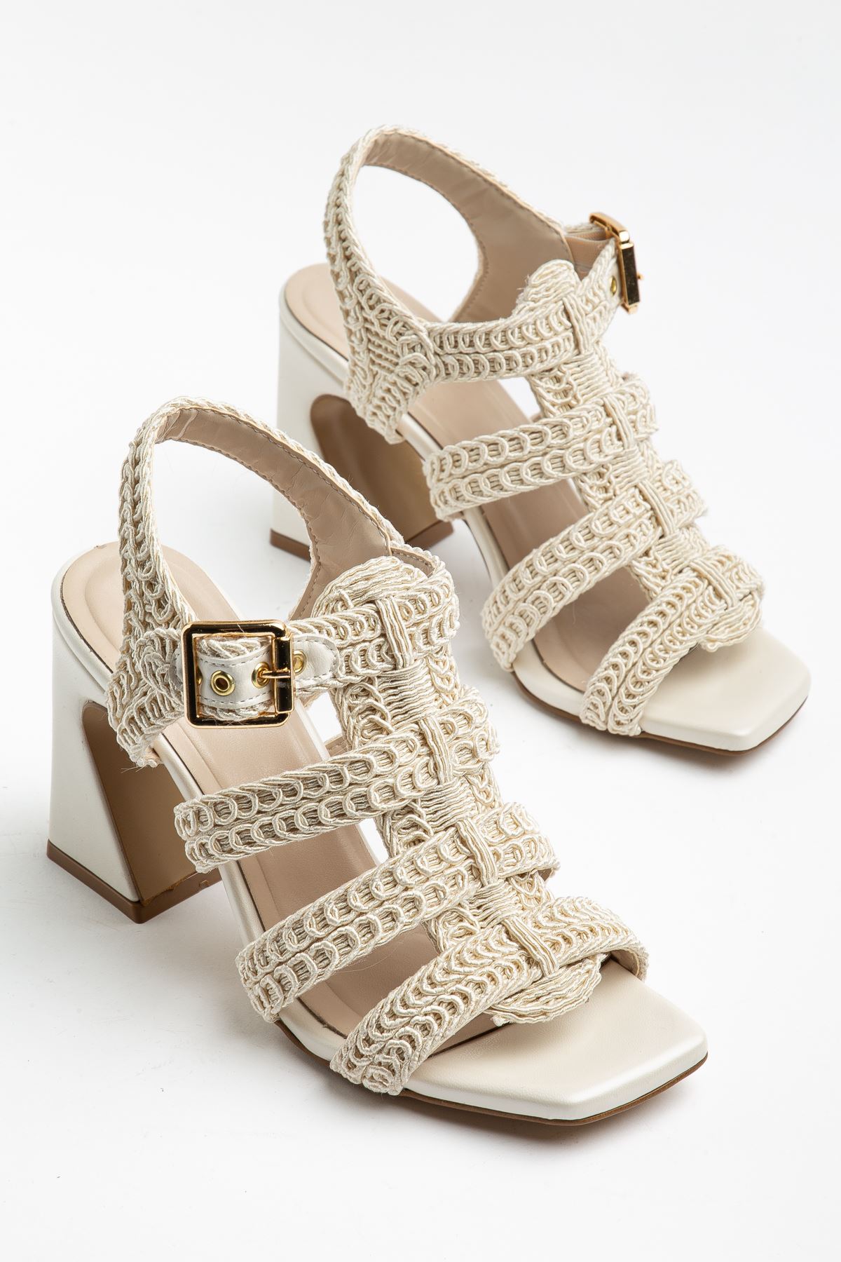 Aria Kadın Bej Cilt Örgülü Detaylı Klasik Topuklu Ayakkabı 