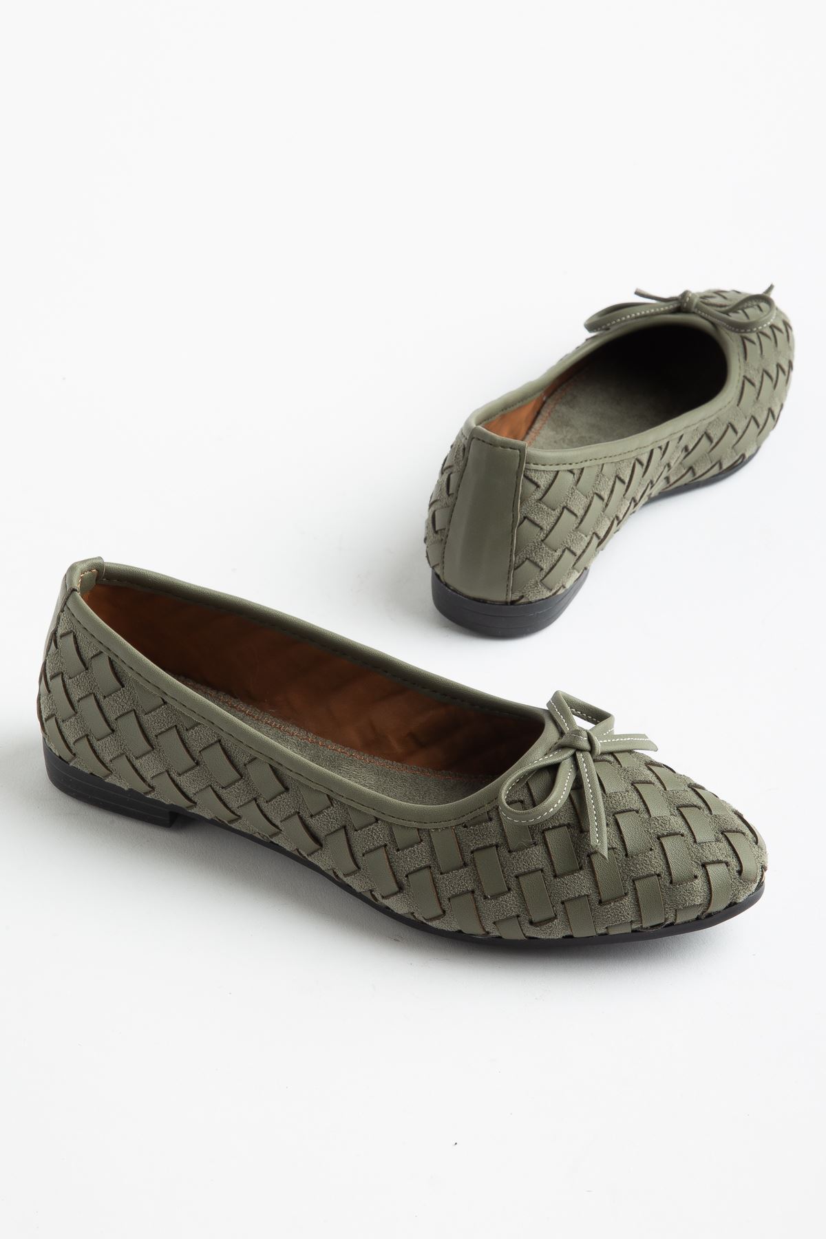 Bero Kadın Haki El Örgüsü Fiyonklu Ortopedik Babet   