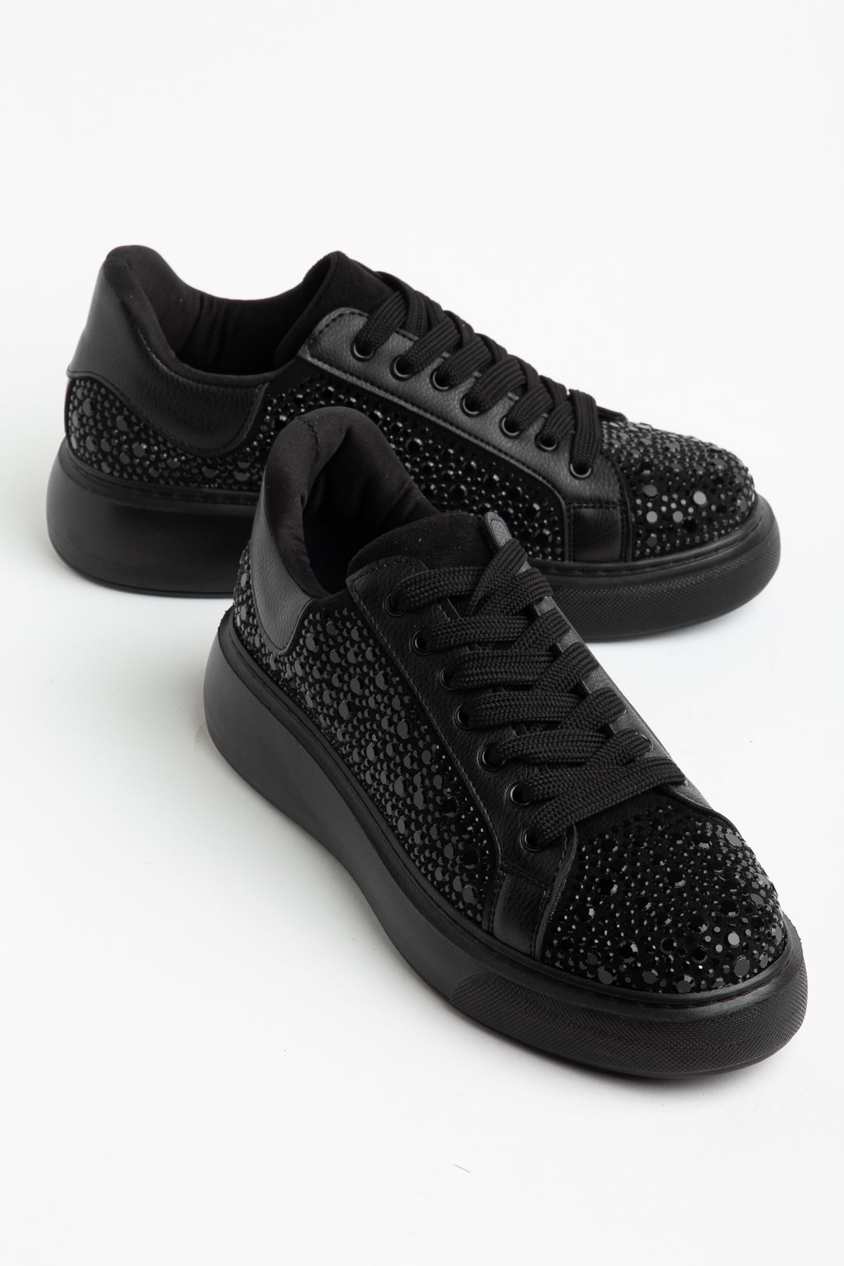 Romee Kadın Siyah Cilt Taşlı Spor Ayakkabı  