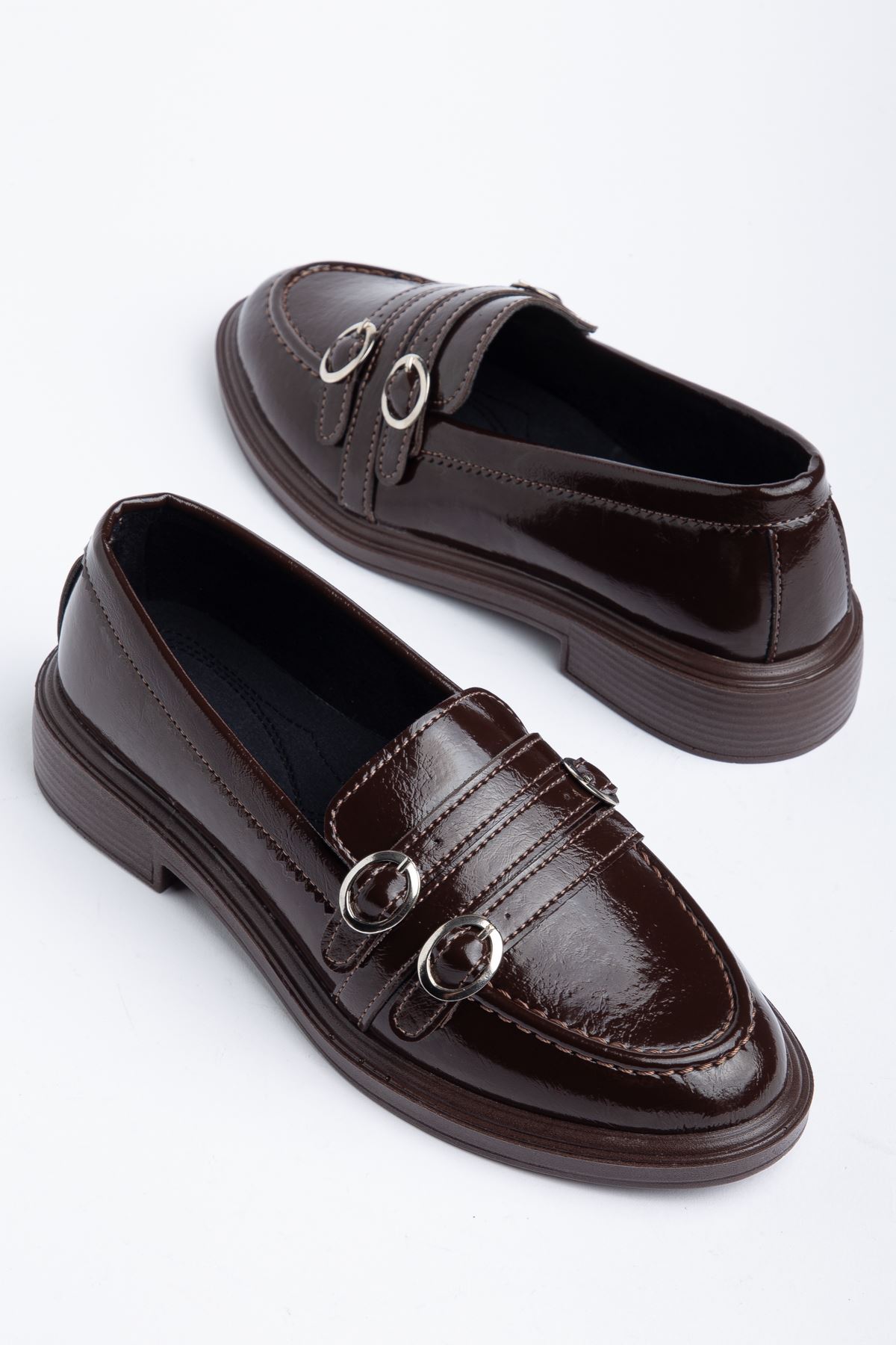 Kadın Acı Kahve Rugan 3 Tokalı Loafer Ayakkabı   