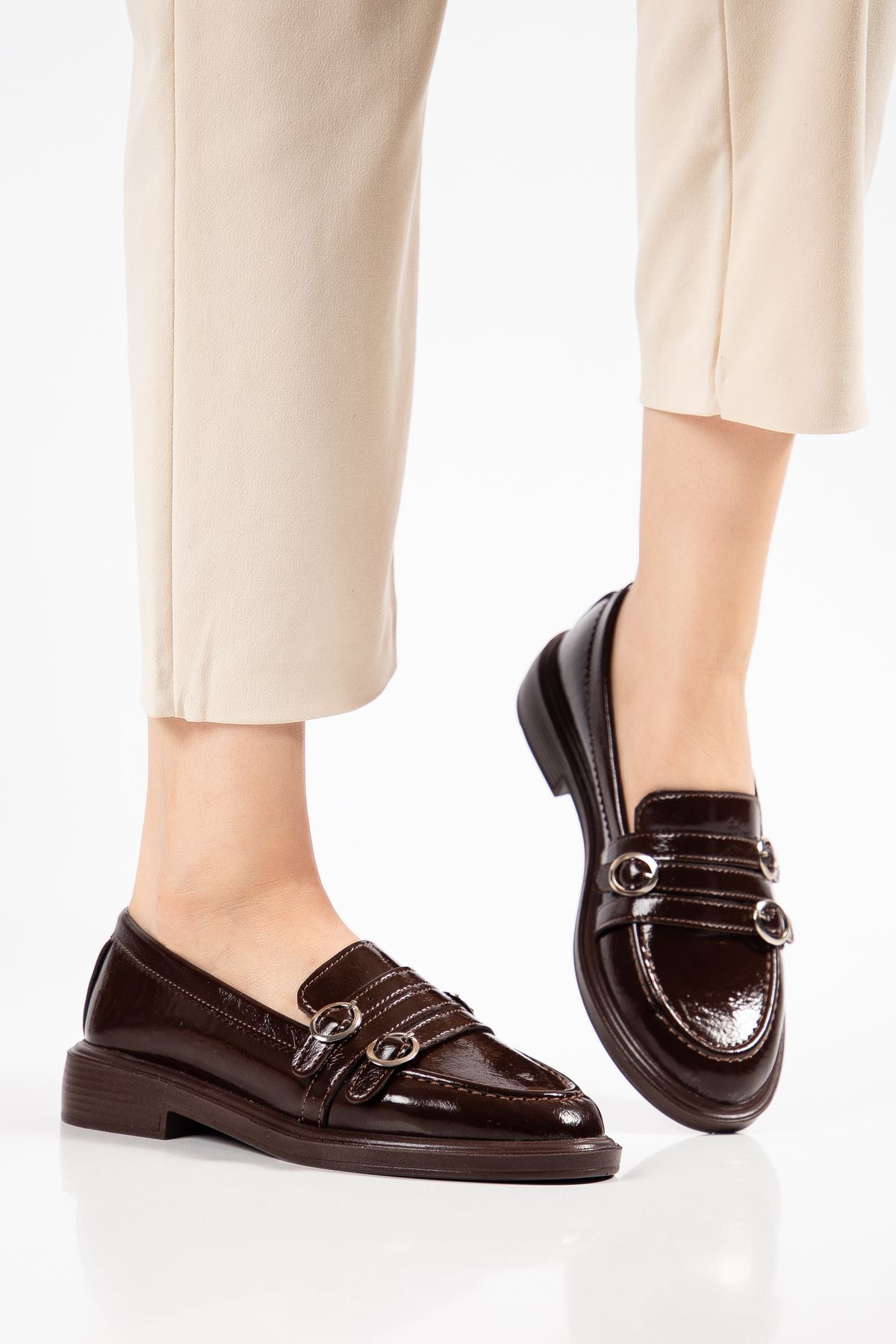 Kadın Acı Kahve Rugan 3 Tokalı Loafer Ayakkabı   