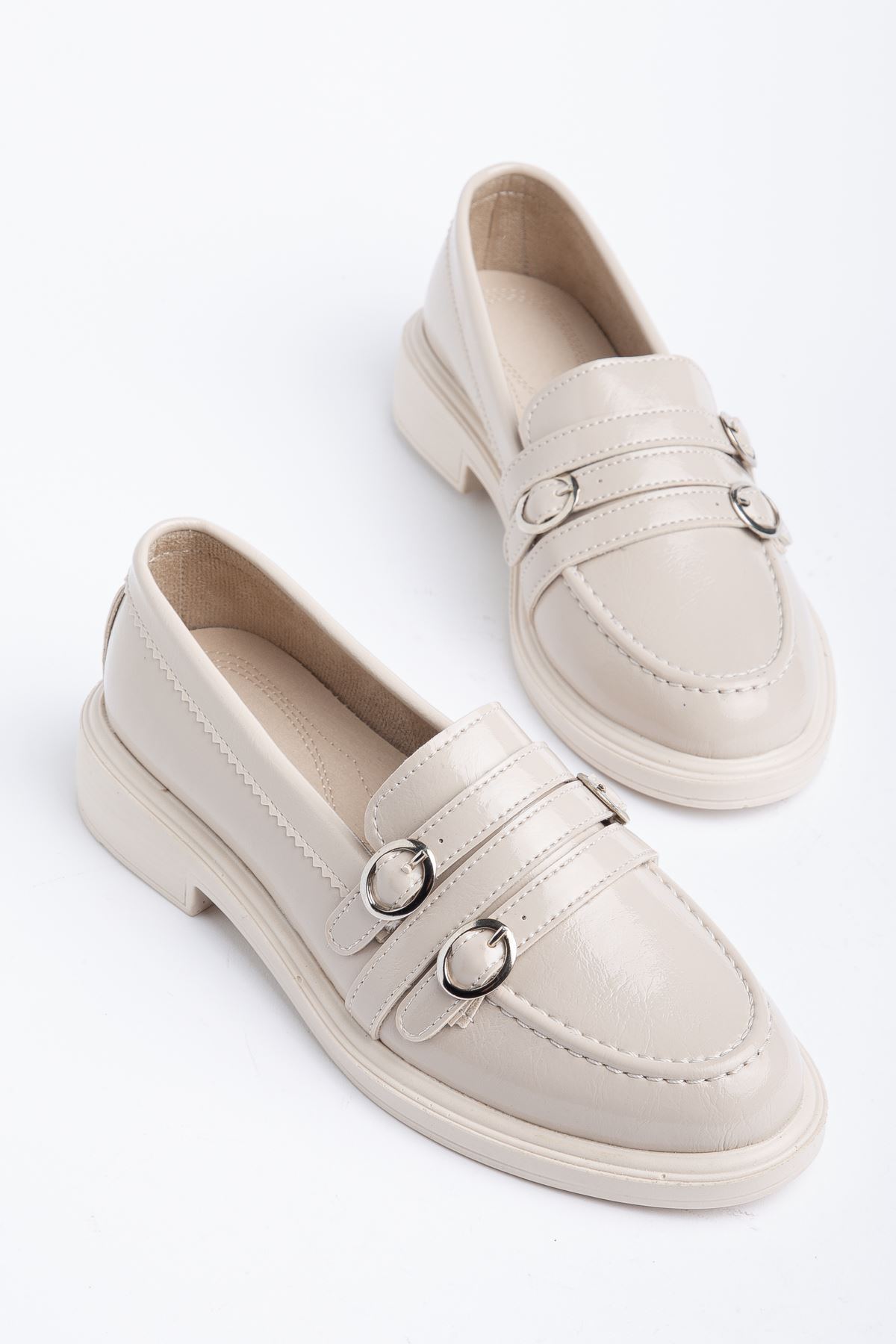 Kadın Bej Rugan 3 Tokalı Loafer Ayakkabı   