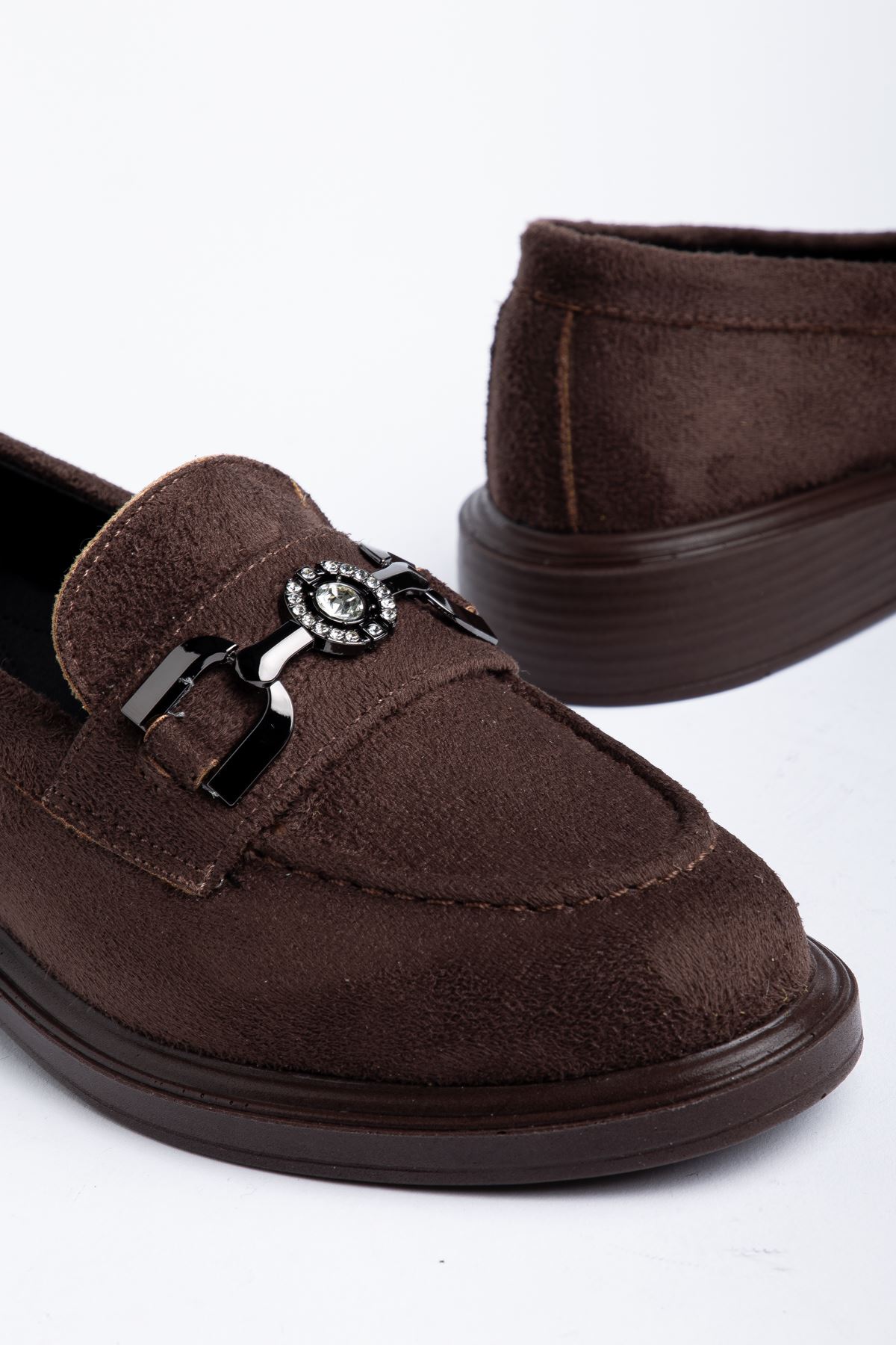 Naty Rome Kahverengi Süet Toka Detay Kadın Loafer Ayakkabı