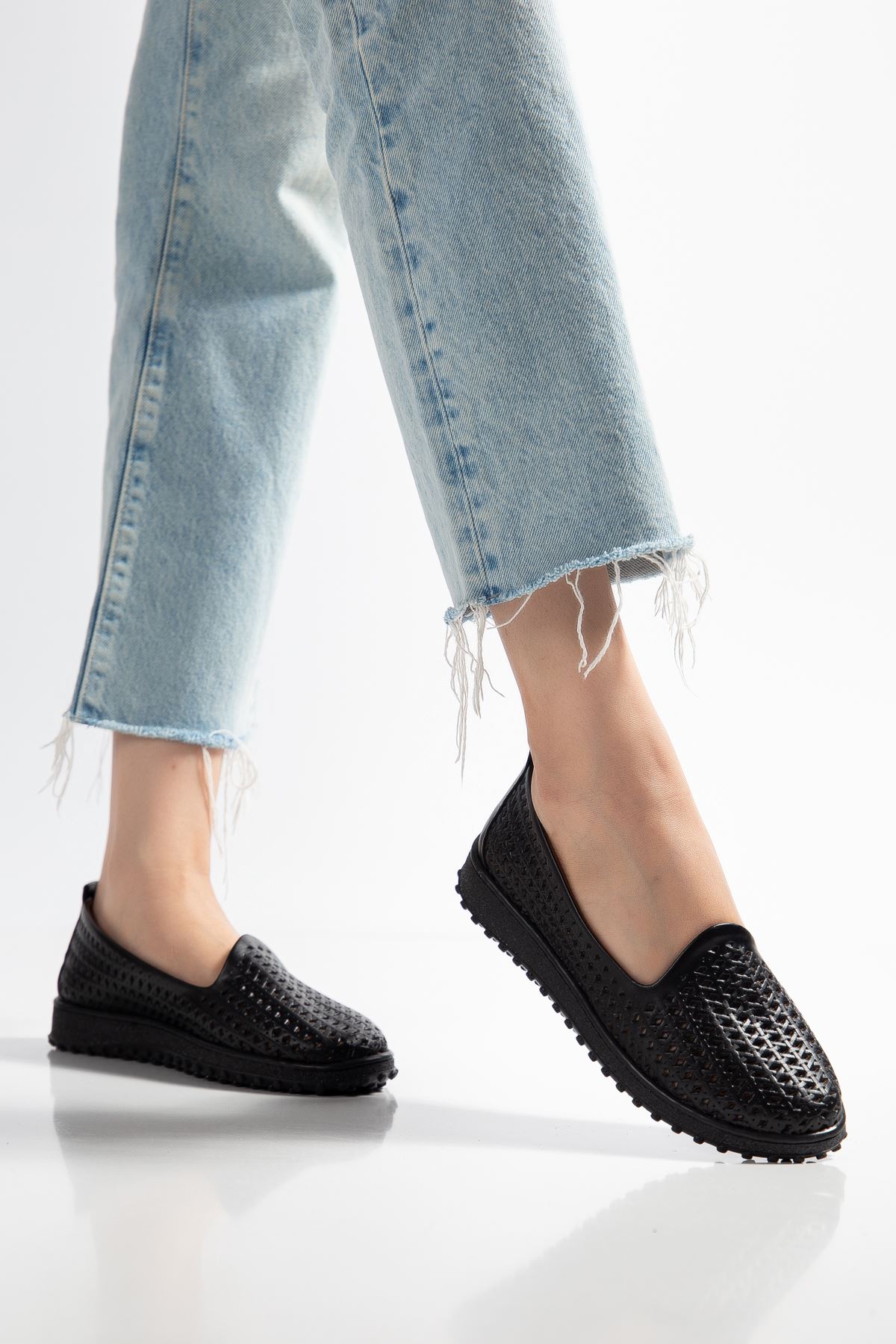 Selho Kadın Siyah Cilt İçi Hakiki Deri Ortopedik Babet 