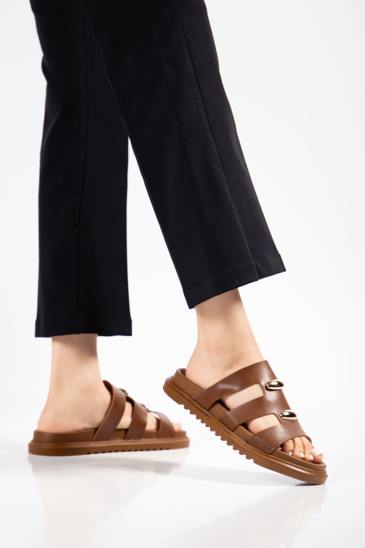 Hayal Kadın Taba Cilt Gold Detaylı Poli Taban Terlik