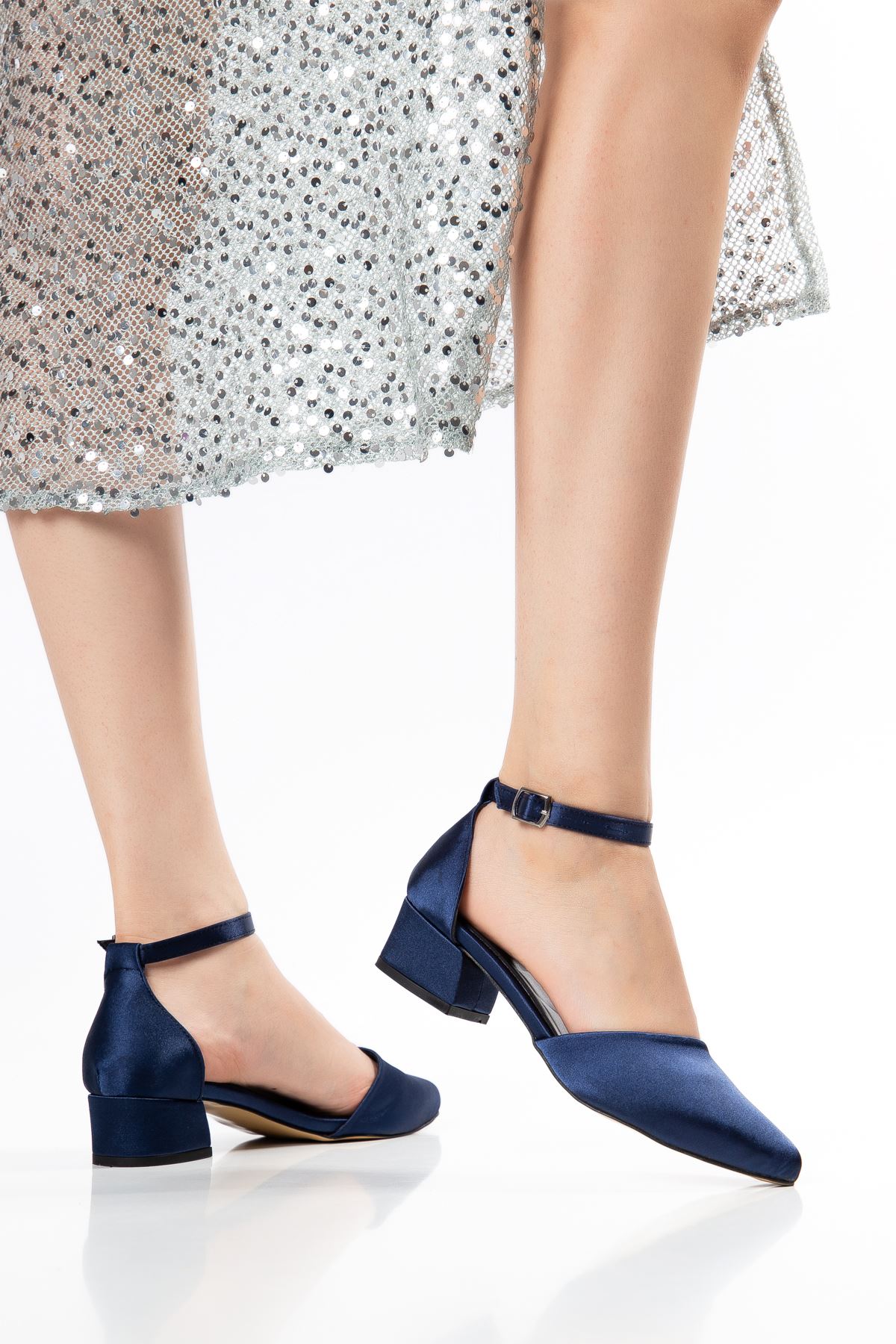 Dary Topuklu Lacivert Saten Detaylı Topuklu Ayakkabı