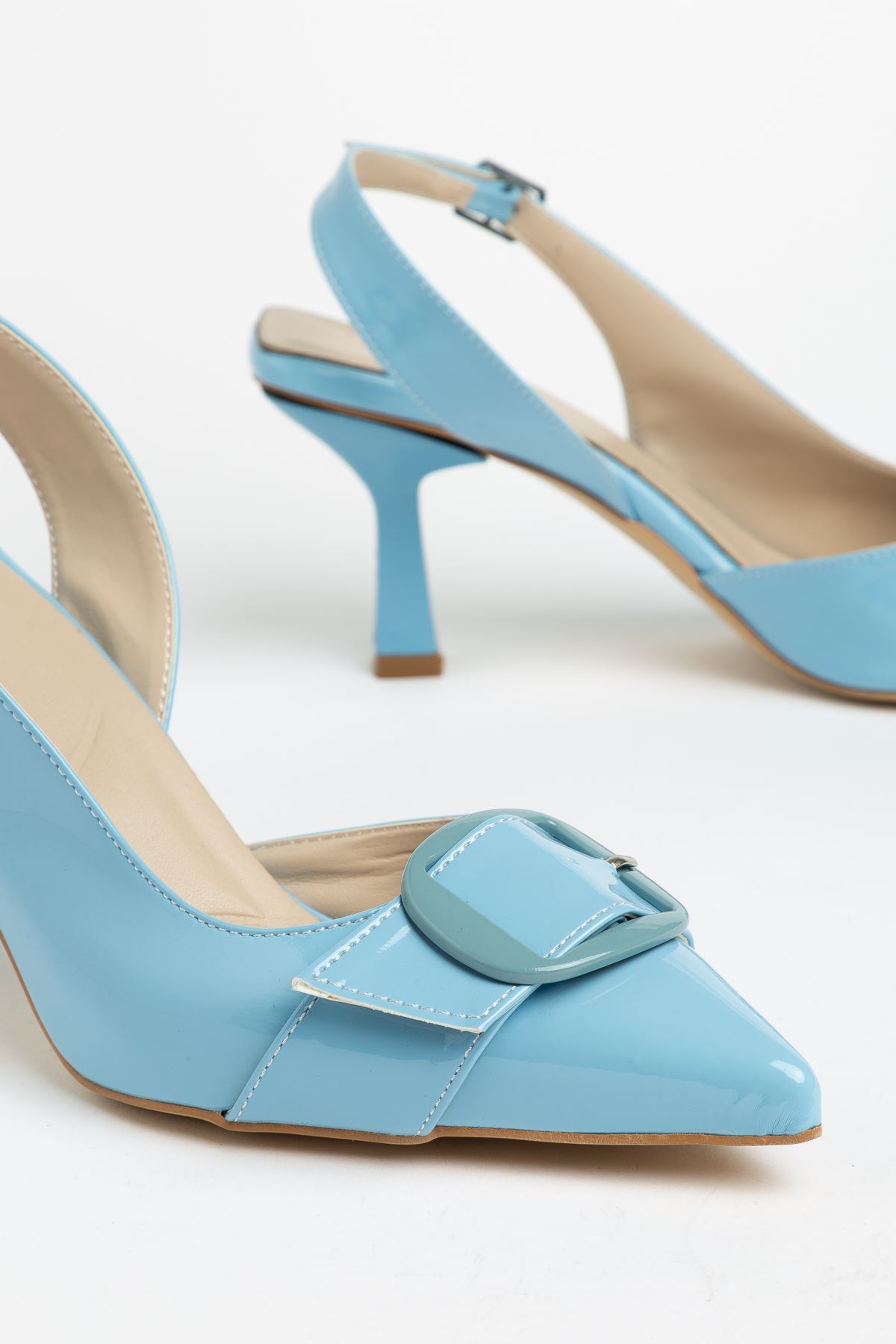 Mira Kadın Mavi Rugan Toka Detaylı İnce Topuklu Günlük Ayakkabı 