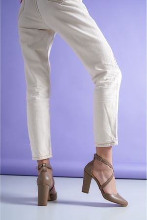 Evan Vizon Cilt Topuklu Kadın Ayakkabı