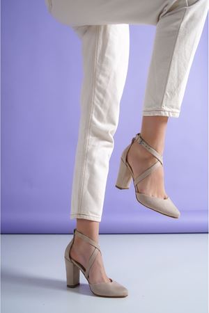 Evan Ten Süet Topuklu Kadın Ayakkabı