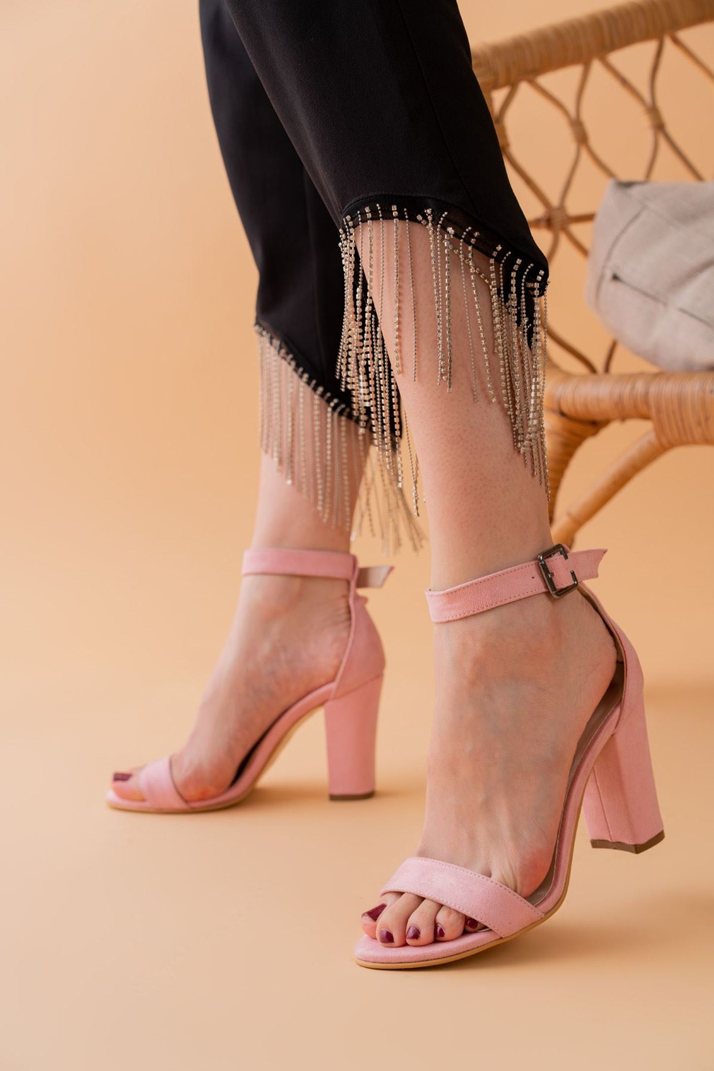 Evdokia Pudra Süet Topuklu Kadın Ayakkabı