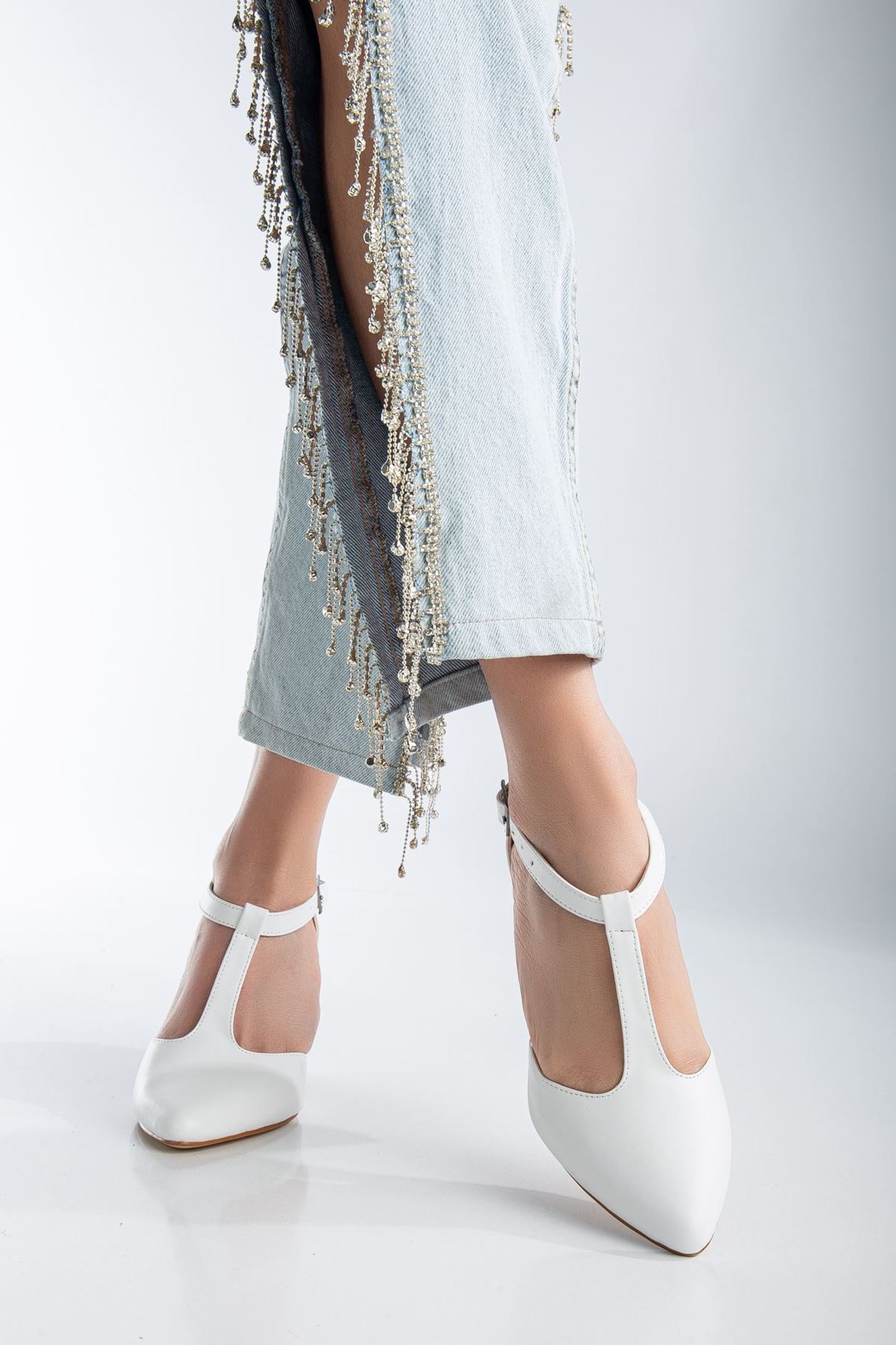 Niven Beyaz Cilt Topuklu Kadın Ayakkabı