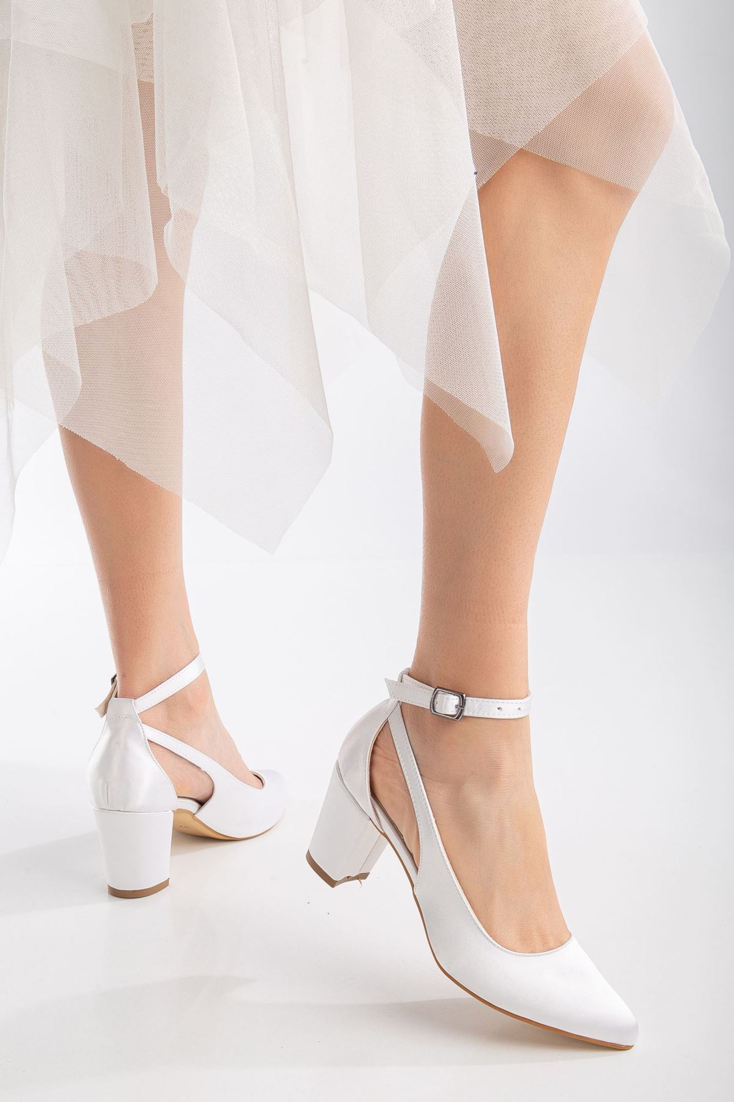 Hero Topuklu Beyaz Saten Kadın Ayakkabı