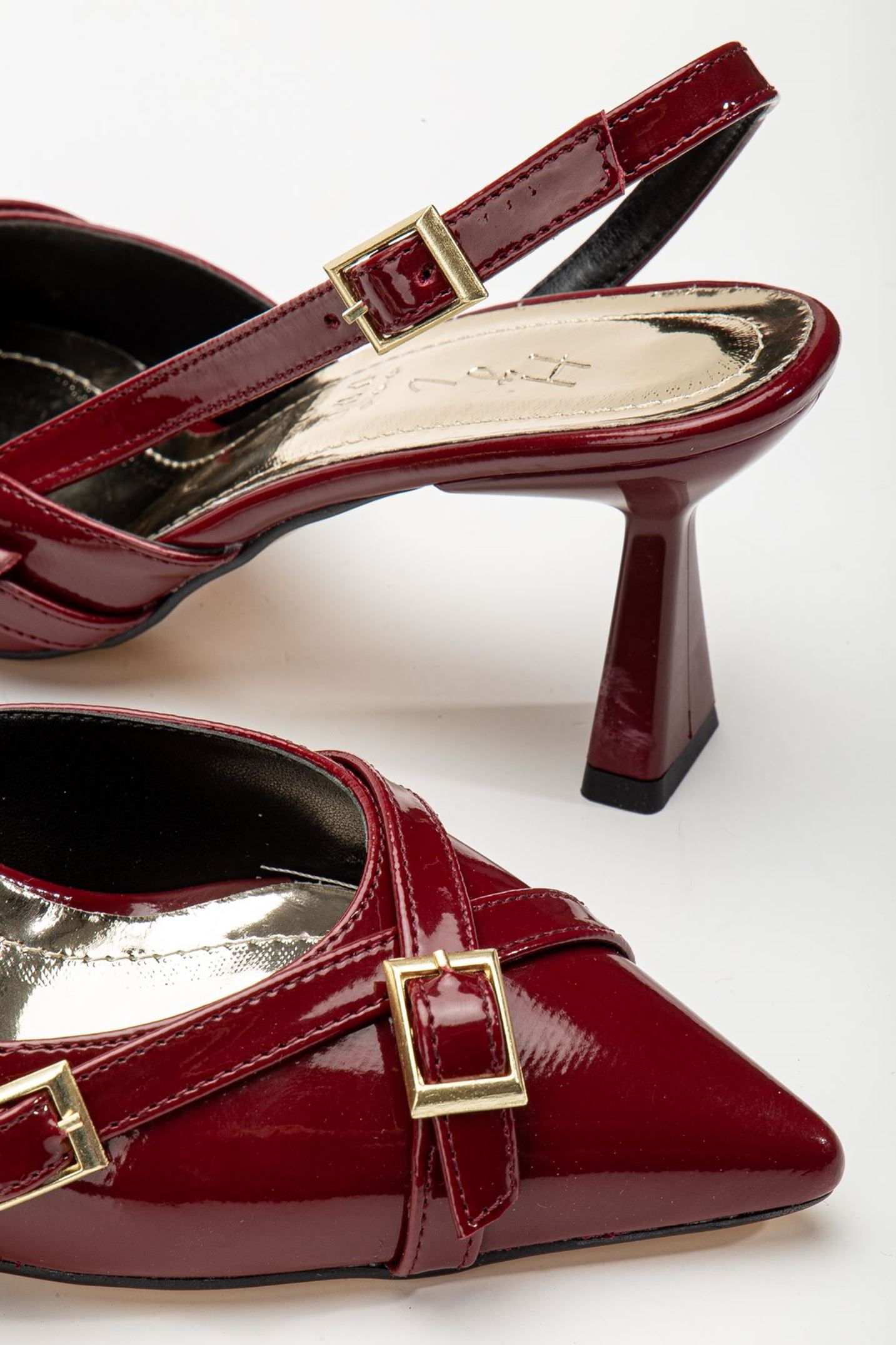 Mary Jane Bordo Rugan Arkası Açık Sivri Burunlu Kadın Topuklu Ayakkabı