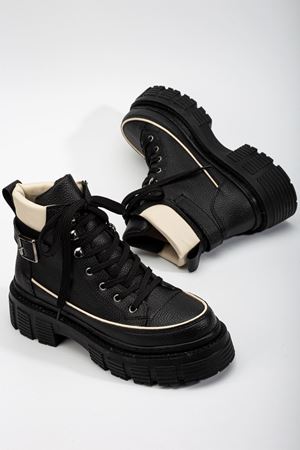 Silfa Siyah - Bej Toka Detay Bağcıklı Kadın Bot