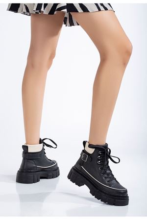 Silfa Siyah - Bej Toka Detay Bağcıklı Kadın Bot