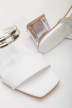 Lissen Bej Tek Bantlı Taşlı Cilt Alçak Topuklu Ayakkabı