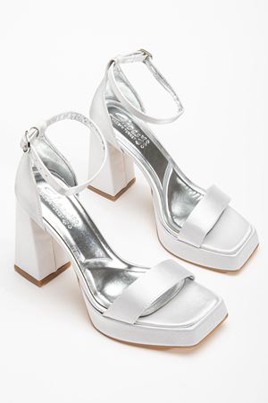 Matilda Gümüş Saten Platformlu Açık Burunlu Kalın Topuklu Ayakkabı