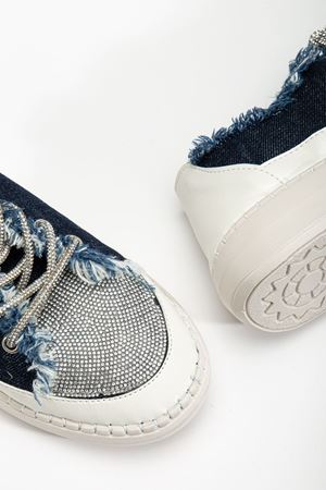 Neva Taşlı Düz Taban Kadın Lacivert Kot Sneakers