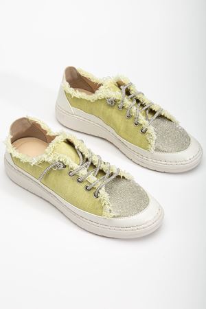 Neva Taşlı Düz Taban Kadın Sarı Kot Sneakers 