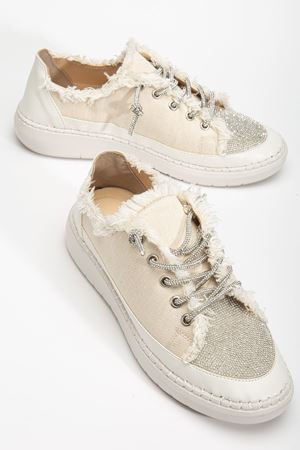 Neva Taşlı Düz Taban Kadın Bej Kot Sneakers  