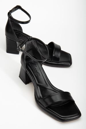 Suzi Siyah Cilt Platformlu Açık Burunlu Kalın Topuklu Ayakkabı