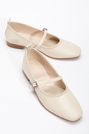 Trew Kadın Bej Bantlı Kemerli Hafif Babet 